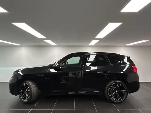 BMW X3 M view 2