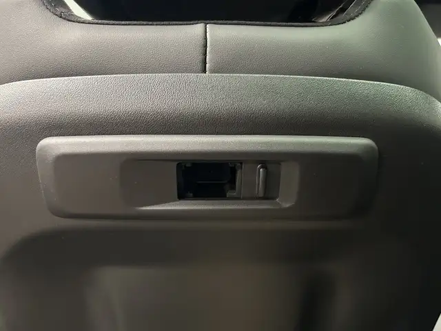 BMW X3 M view 20