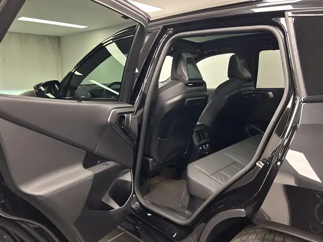 BMW X3 M view 15