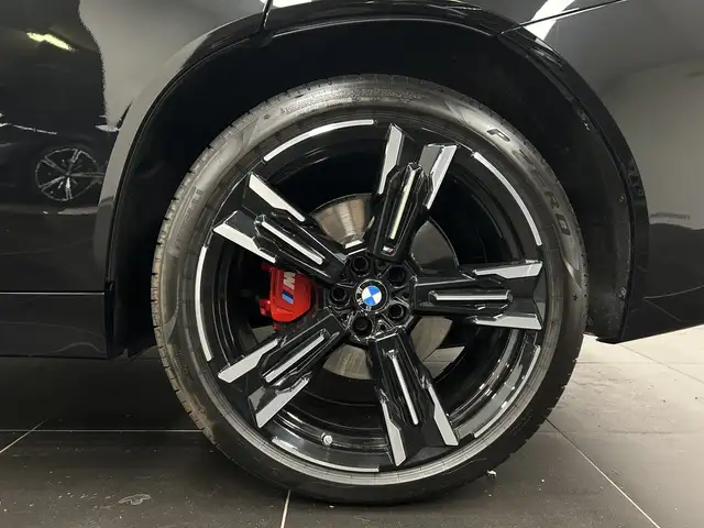 BMW X3 M view 6
