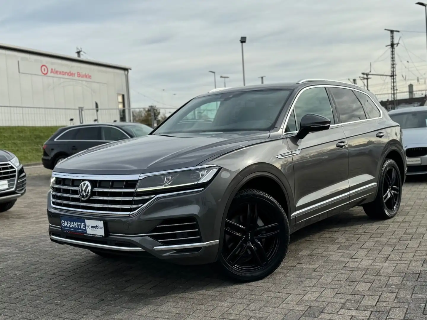 Volkswagen Touareg 3.0 TDI 4Motion*Leder*ACC*Head-up*AHK* Grau - 1