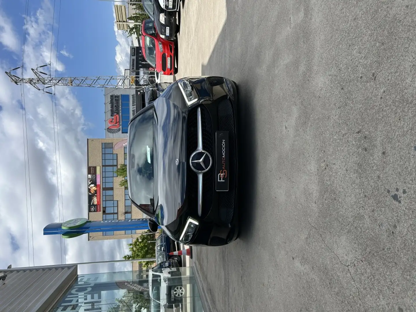 Mercedes-Benz A 200 200d 8G-DCT Negro - 2