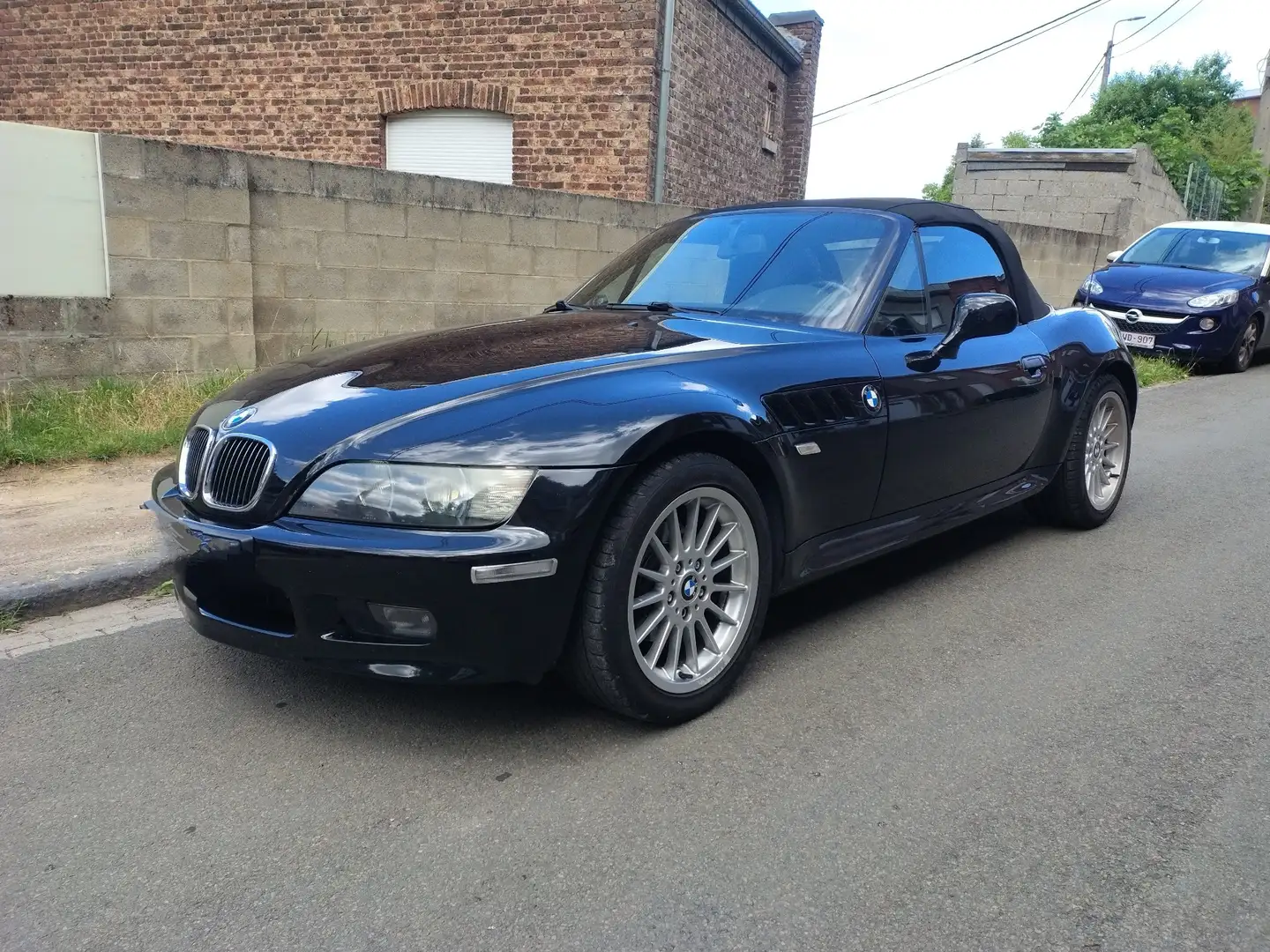 BMW Z3 1.9i phase 2/carpass/historique Noir - 2
