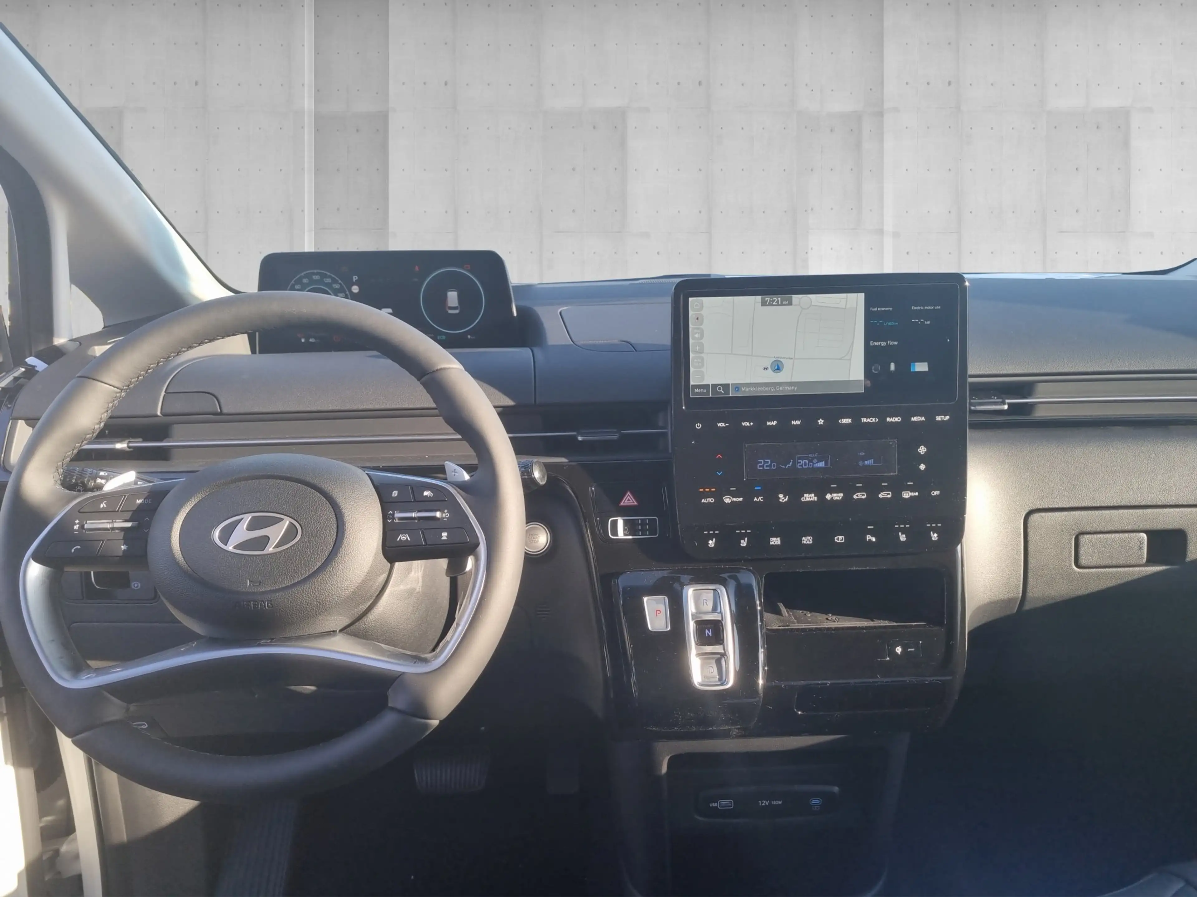 Hyundai STARIA 1.6 T-GDI HEV Prime AT 360°*ACC*AUT*Klima — photo 12
