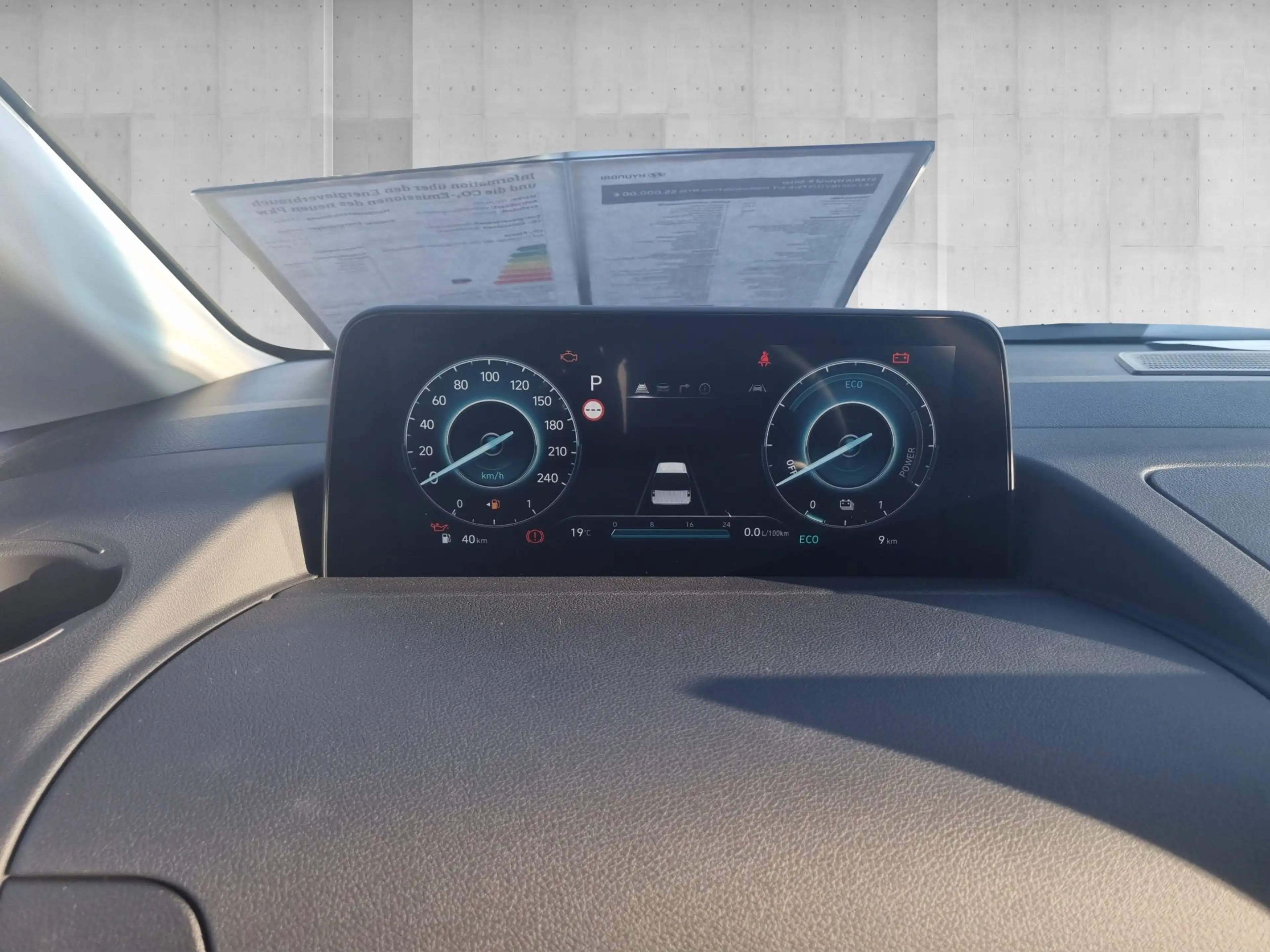 Hyundai STARIA 1.6 T-GDI HEV Prime AT 360°*ACC*AUT*Klima — photo 10