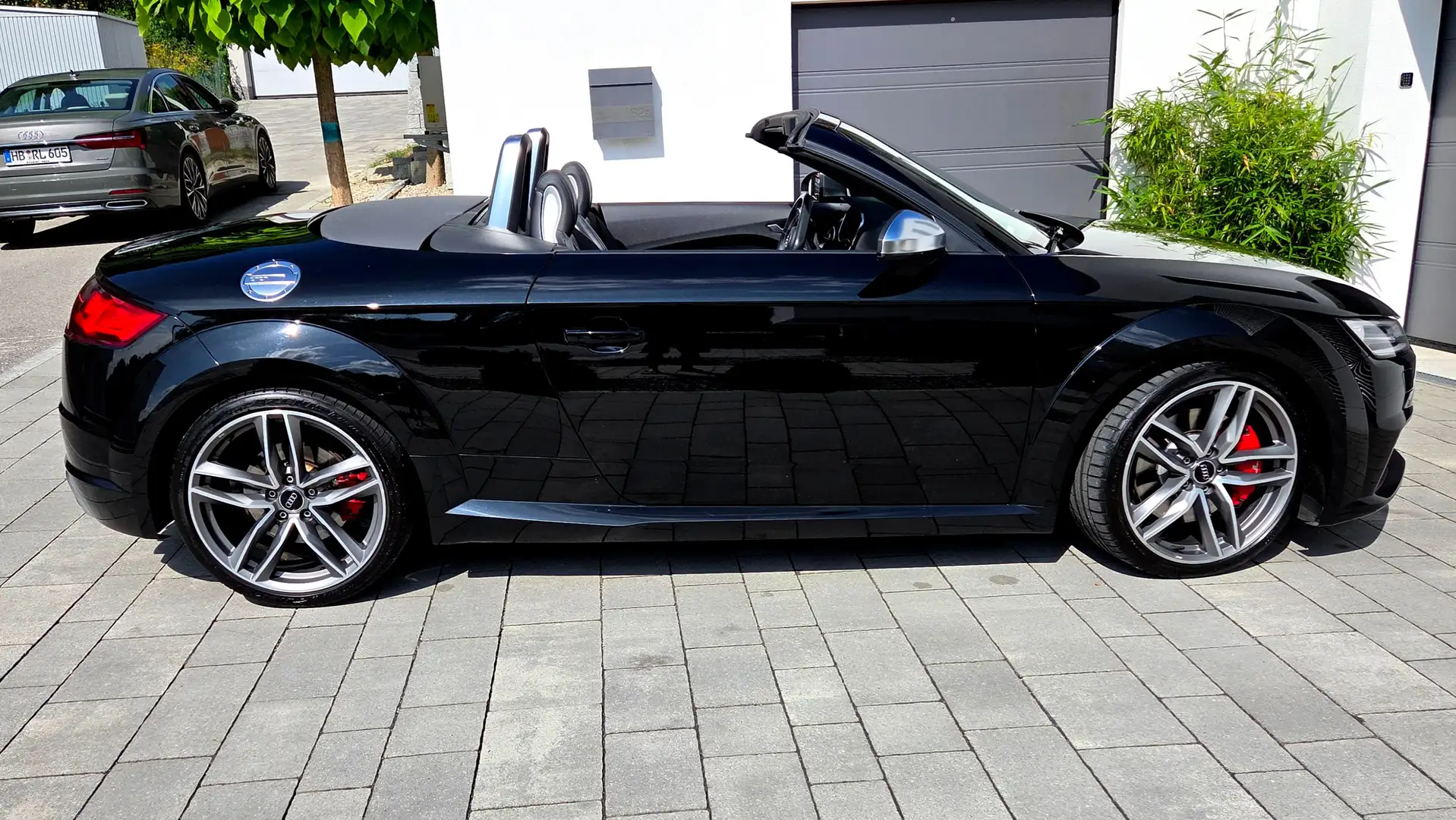 Audi TTS TTS Roadster S tronic Schwarz - 1