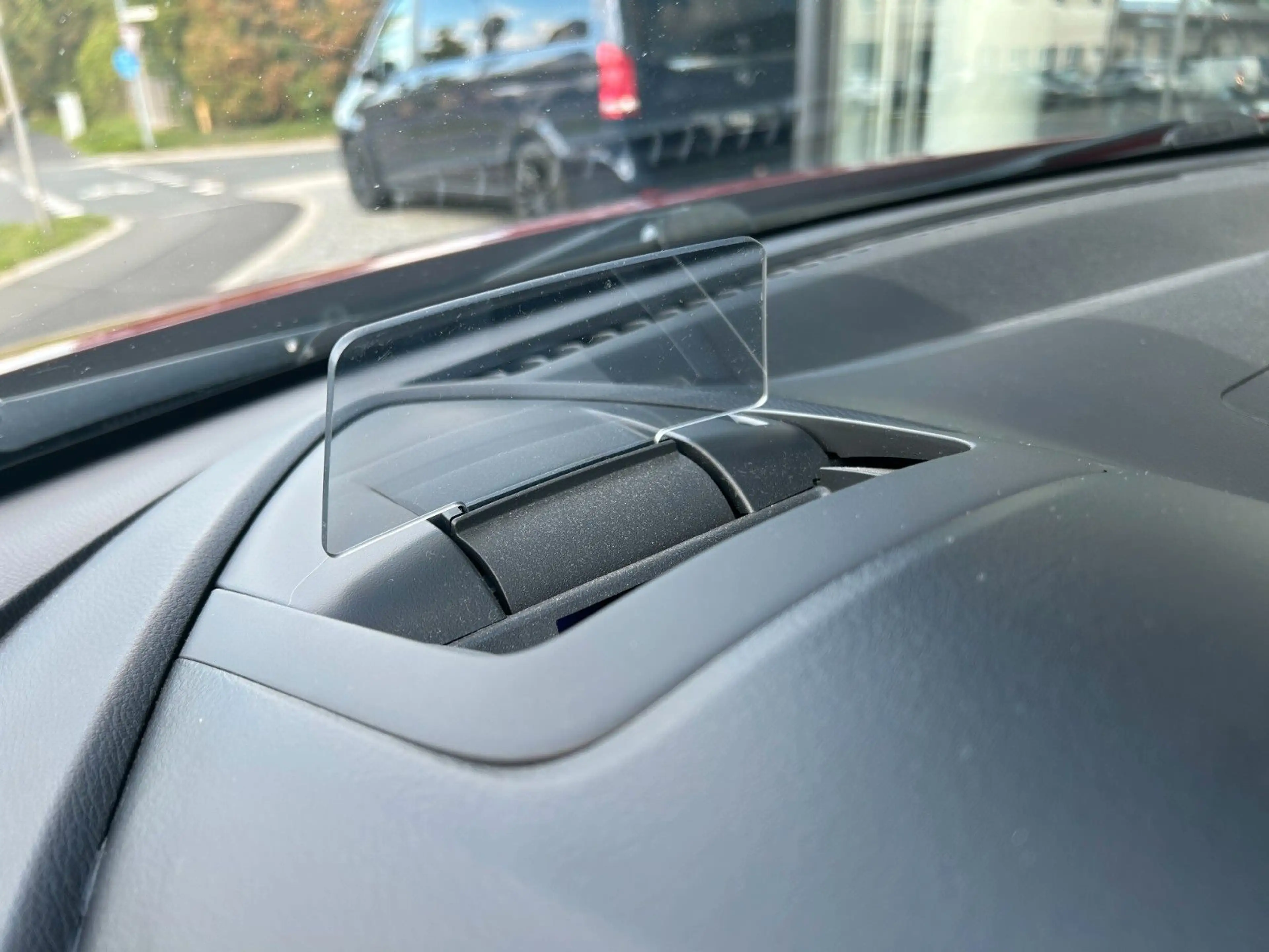 Mazda CX-3 Sports-Line, HEAD-UP, FWD, KEYLESS — photo 13