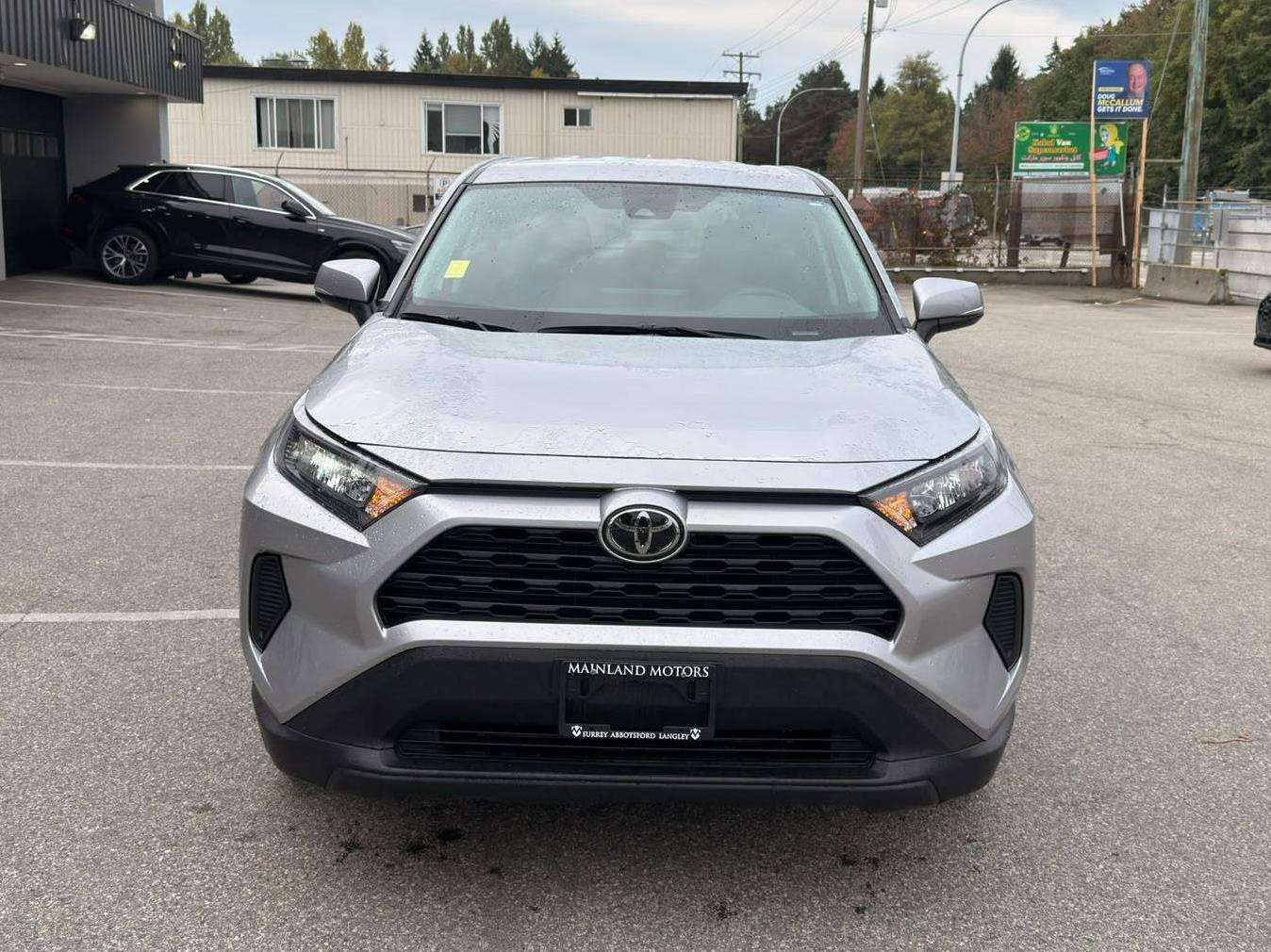 2024 Toyota RAV4 — view 2