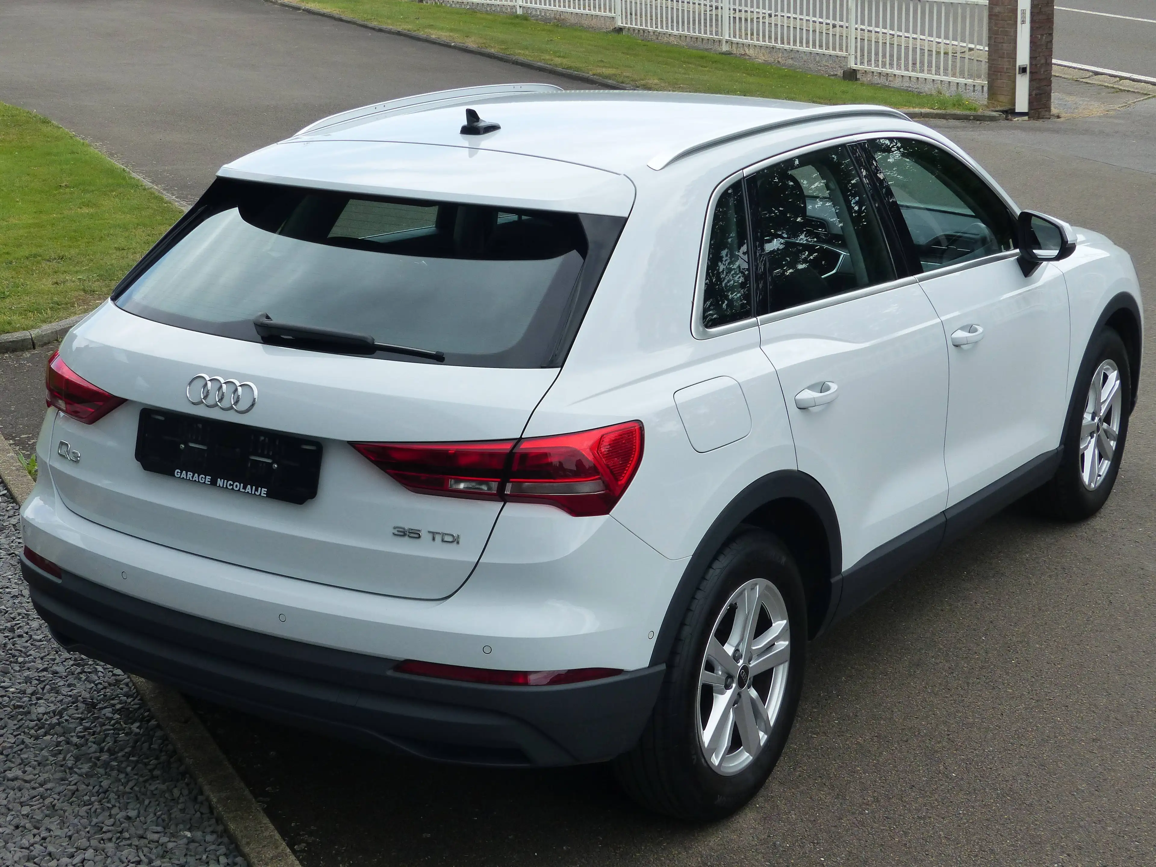 Audi Q3 Q3 35 TDi Business Edition Advanced S tronic — photo 12