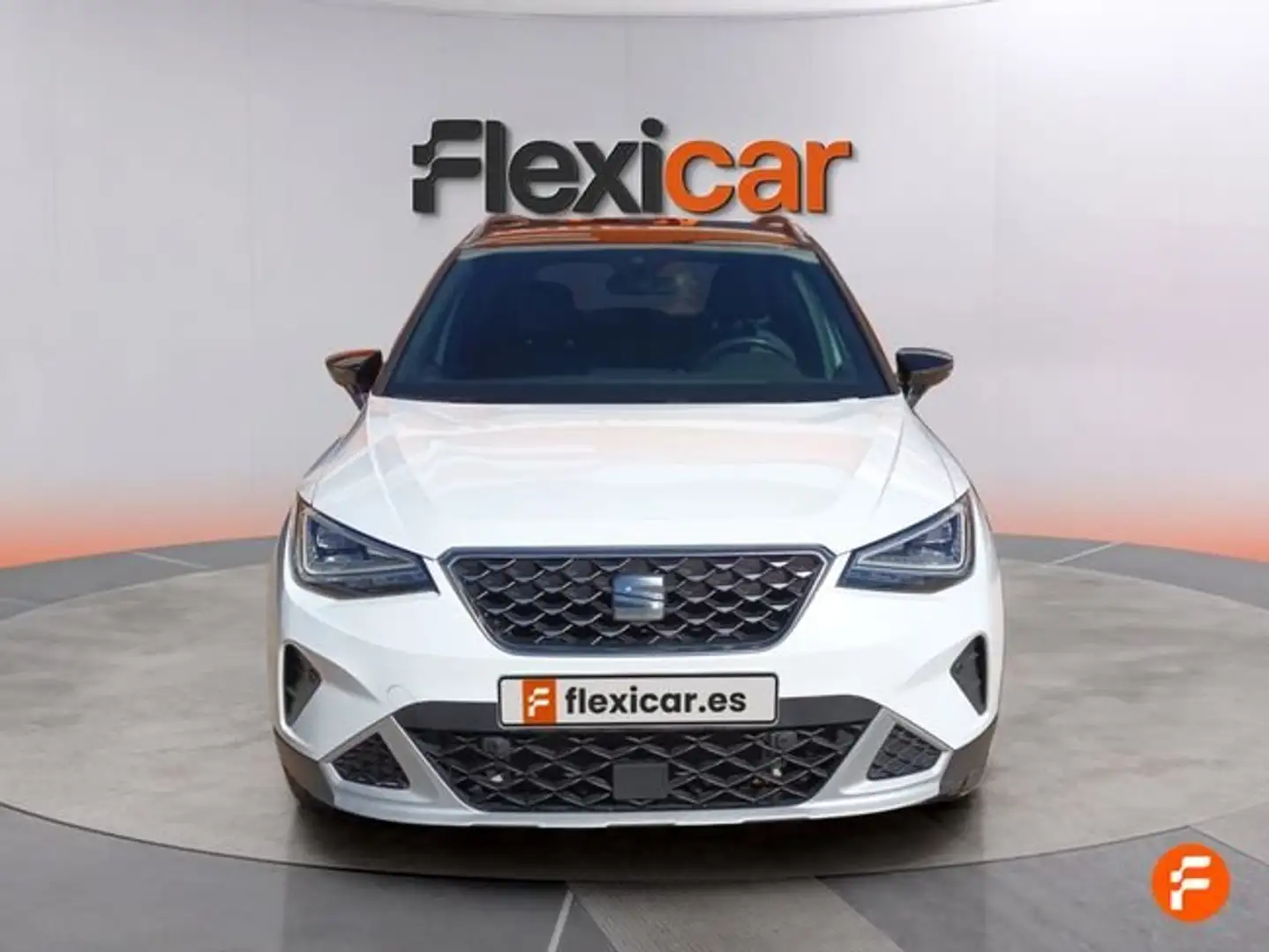 SEAT Arona 1.0 TSI 81kW (110CV) DSG FR XL Blanco - 2