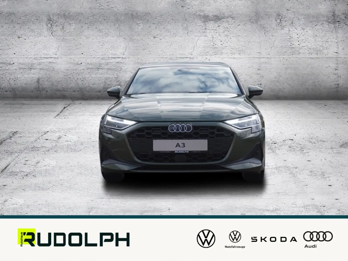 Audi A3 Sportback 30 TFSI S tronic NAVI LED SHZG EPH CAR P Grün - 2