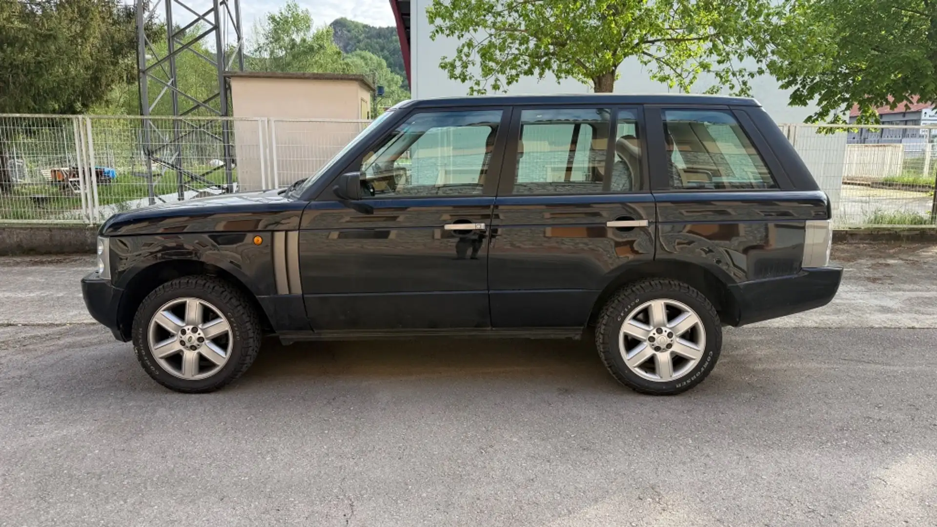 Land Rover Range Rover 4.4 V8 Vogue Negro - 2