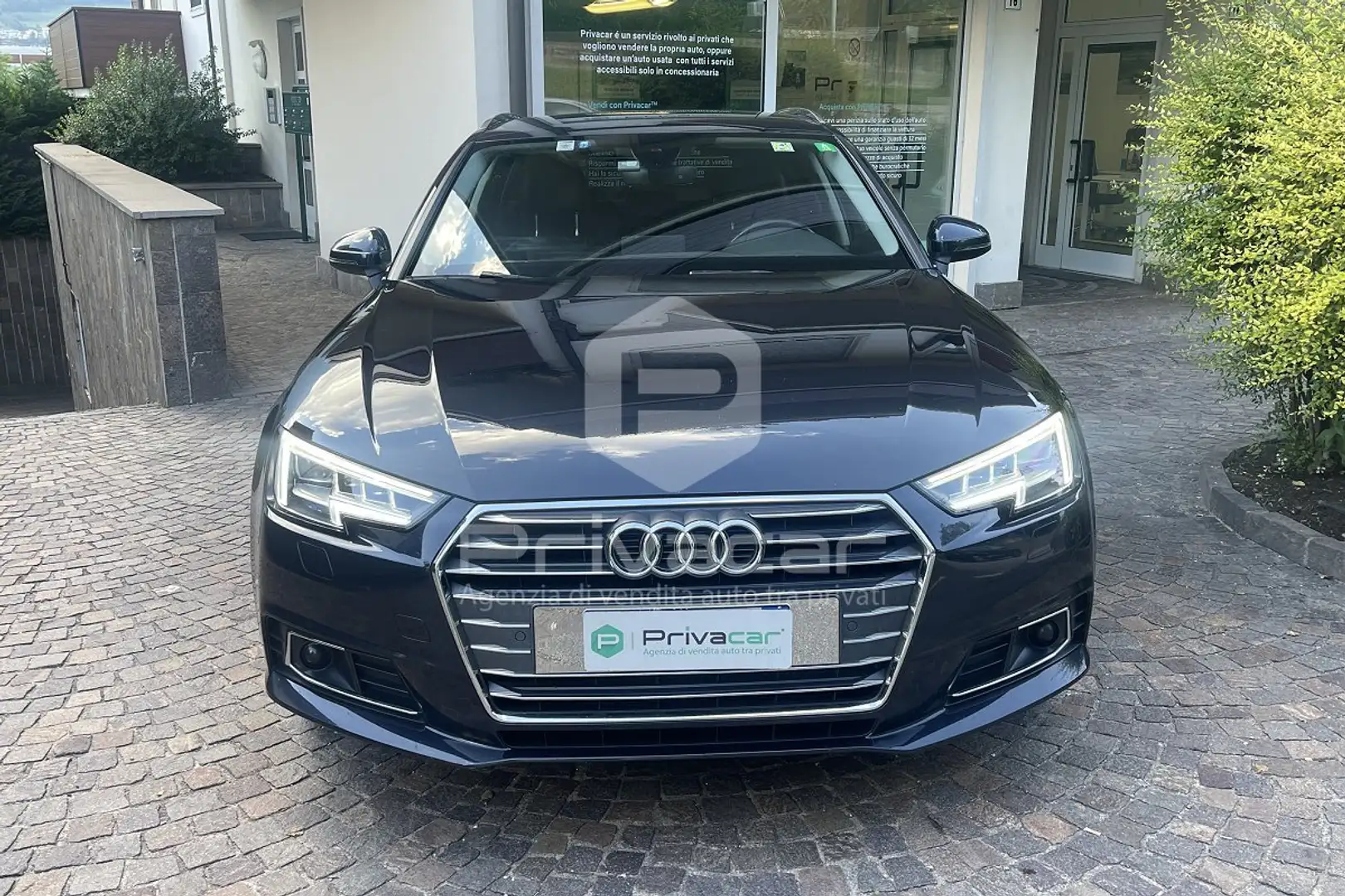 Audi A4 A4 2.0 TDI 190 CV ultra S tronic Business Sport Blu/Azzurro - 2