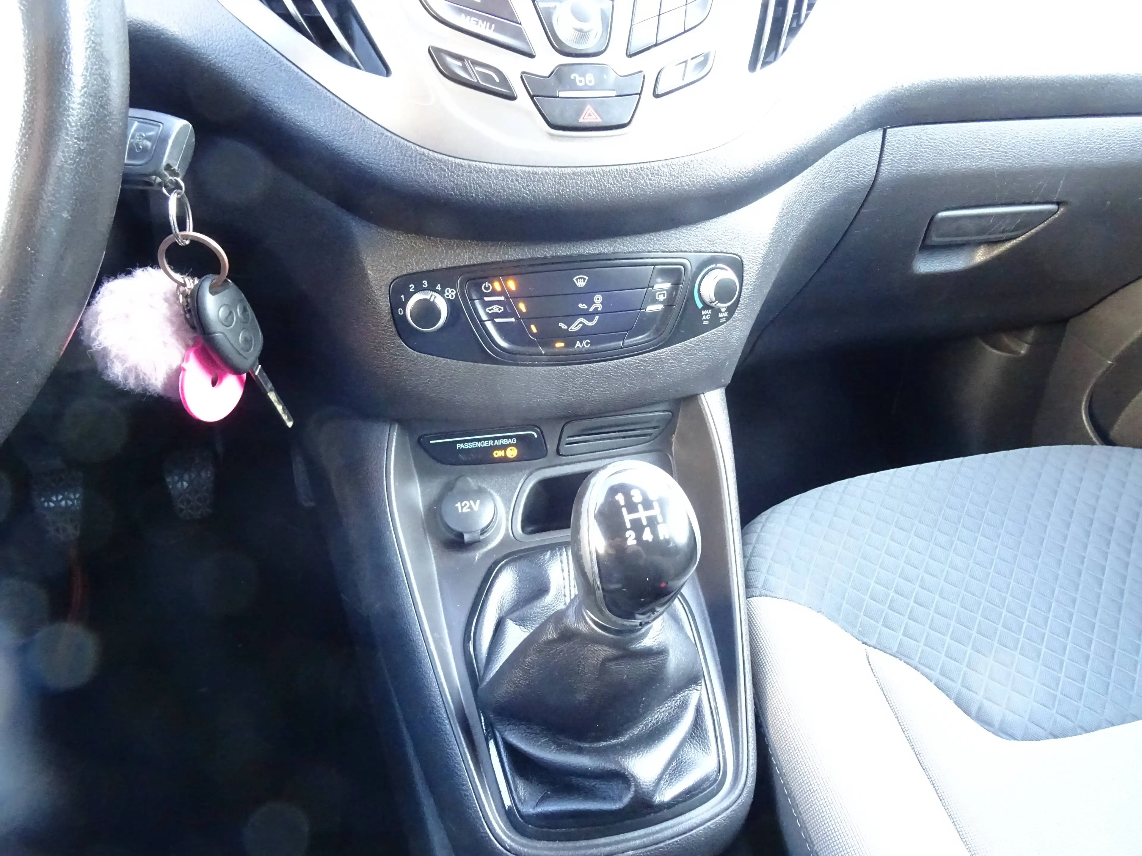 Ford Tourneo Courier Tourneo Courier 1.0 EcoBoost Sport — photo 11