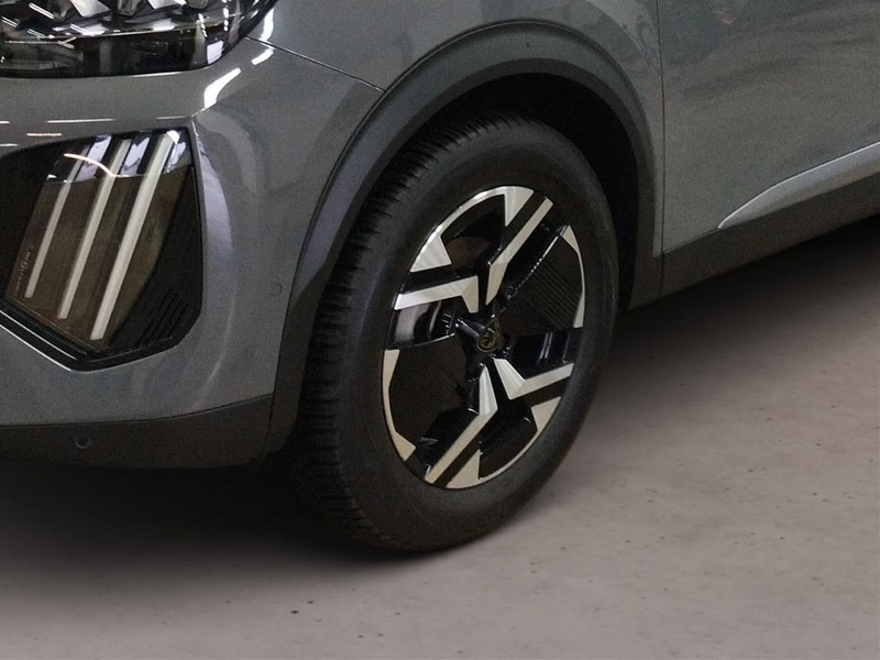 Peugeot 2008 GT PureTech 130PS AT8 *ALCANTARA*PANO-DACH* — photo 14