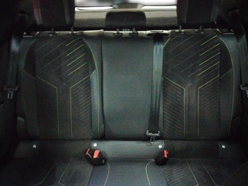 Peugeot 2008 GT PureTech 130PS AT8 *ALCANTARA*PANO-DACH* — photo 13
