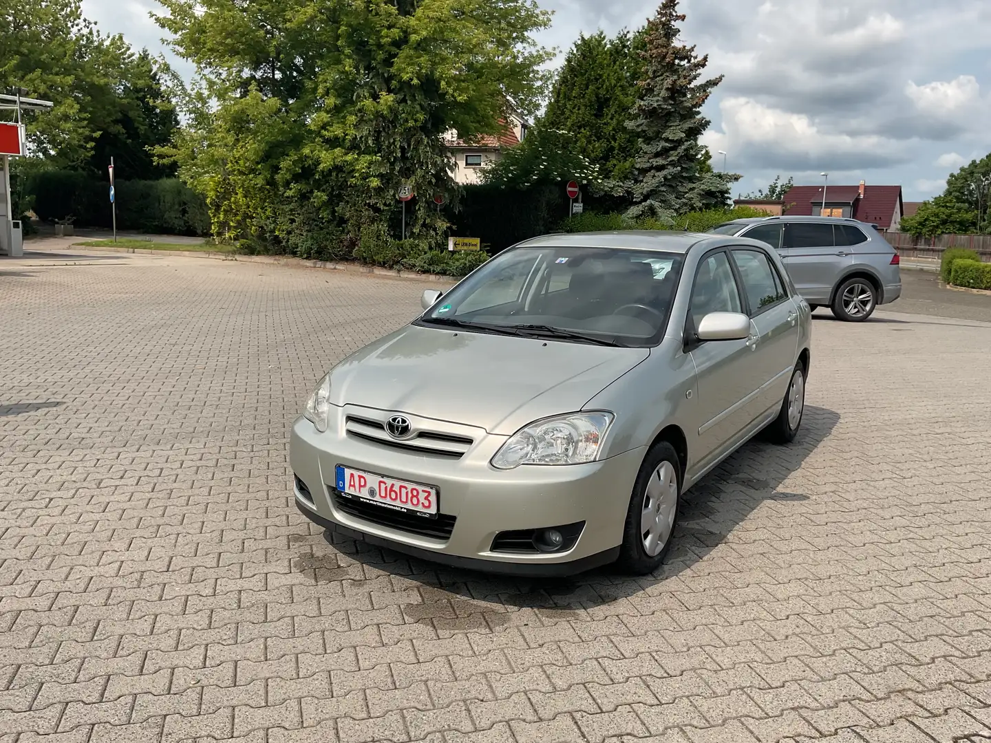 Toyota Corolla 1.4 D-4D Gold - 1