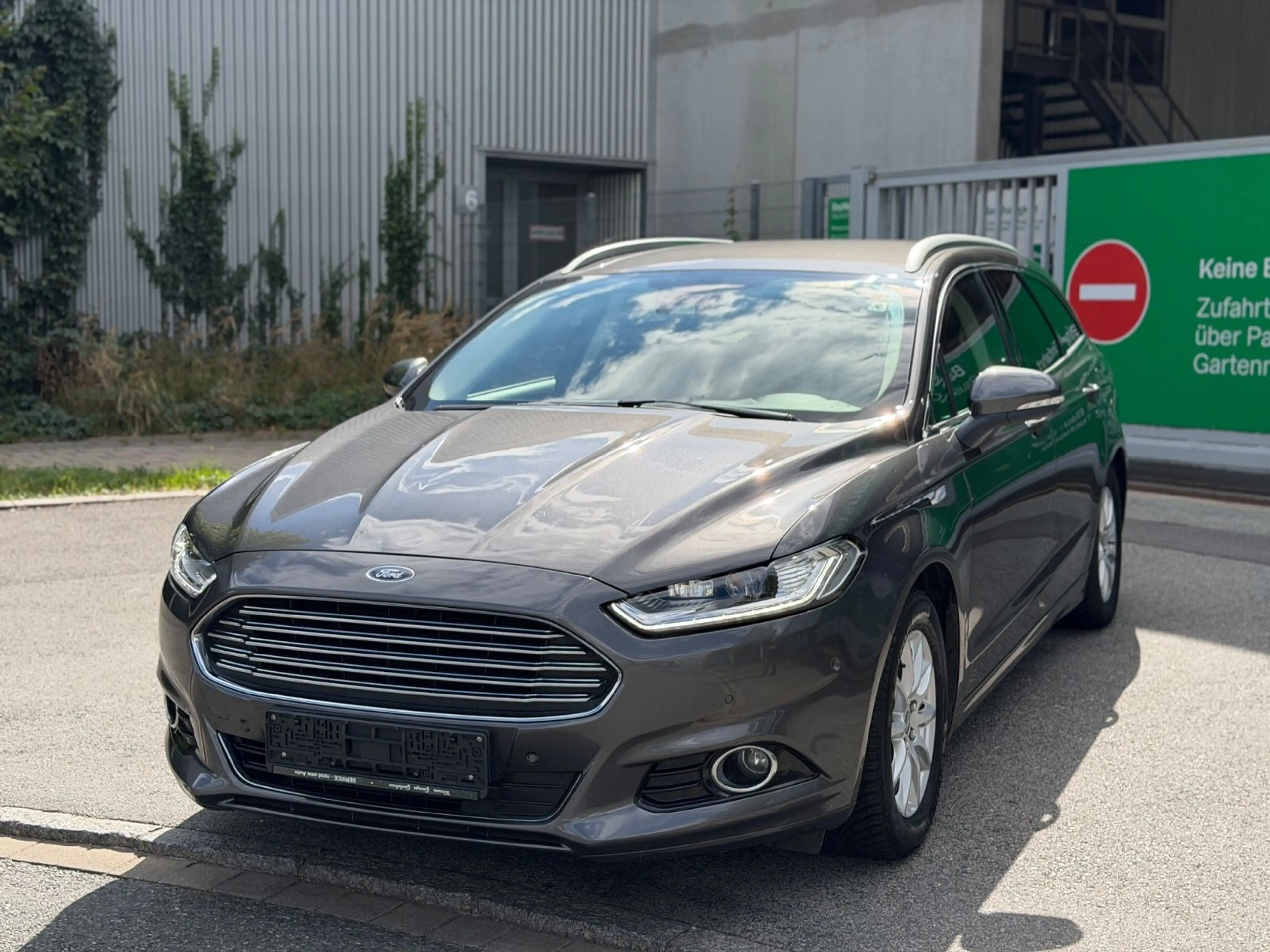 Ford Mondeo Turnier Titanium*LED*NAVI*TÜV*
