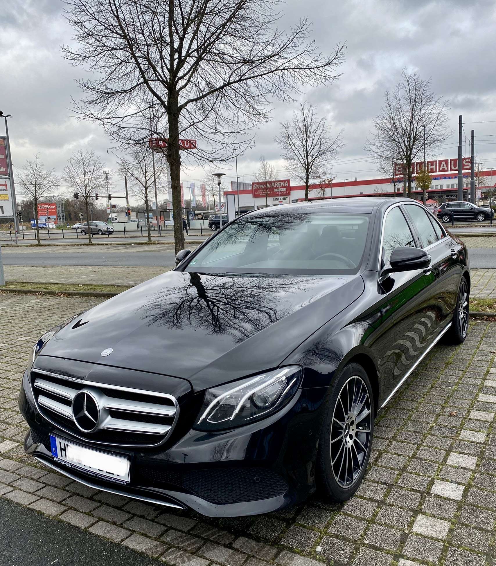 Second hand Mercedes Benz E-Class 