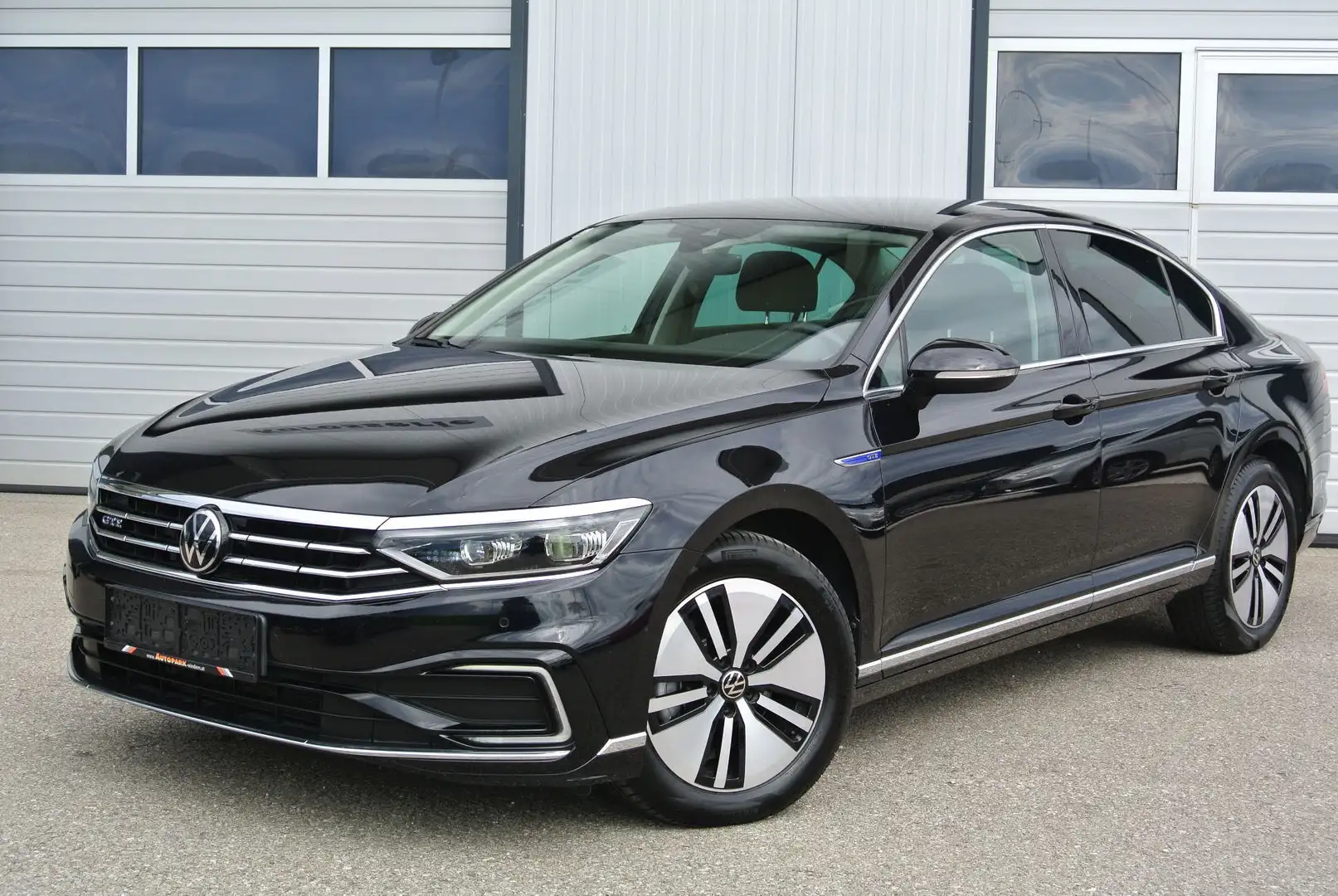 Volkswagen Passat GTE 1.4 TSI DSG *IQ-Light *virtual Cockpit*Kamera Schwarz - 1