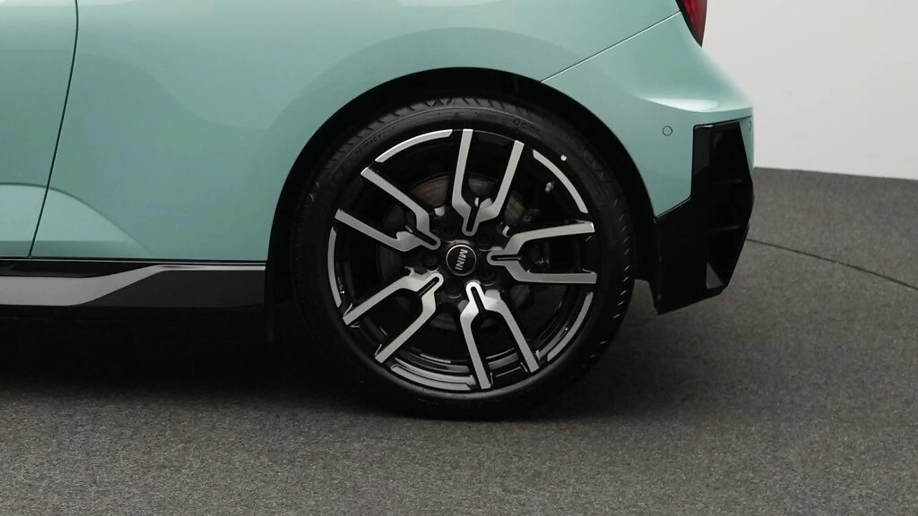 MINI Cooper SE John Cooper Works Trim — photo 11