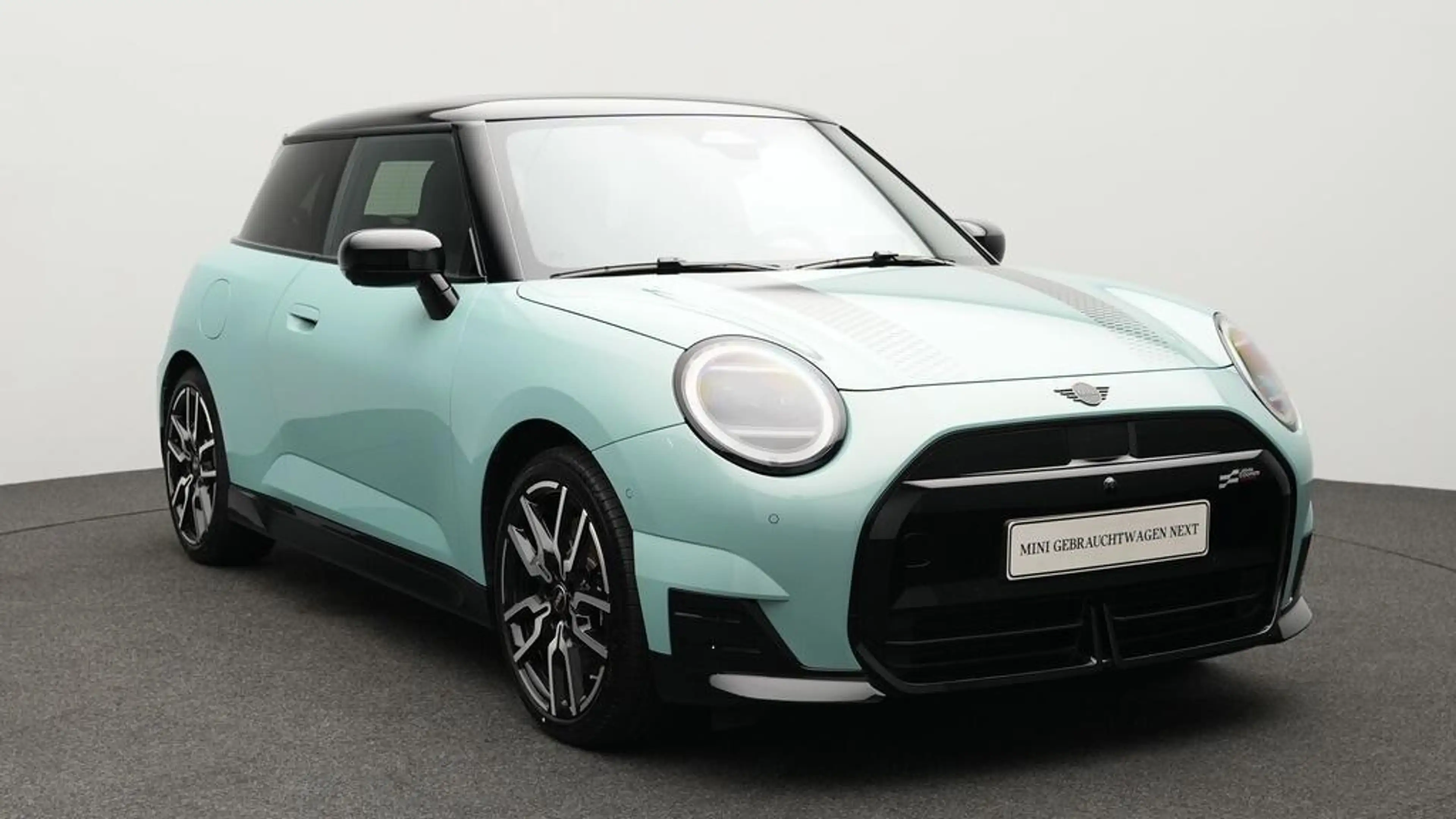 MINI Cooper SE John Cooper Works Trim — photo 14