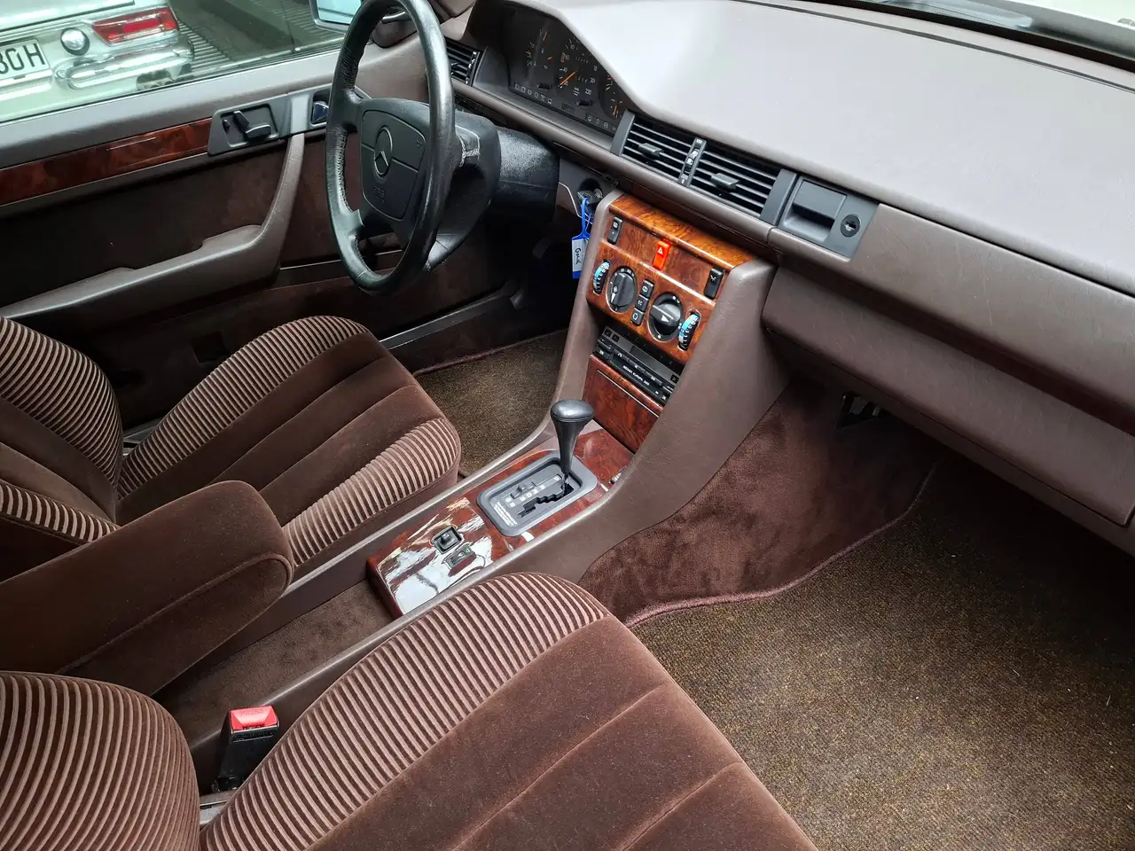 Mercedes-Benz CE 230 W124 C, foto 6