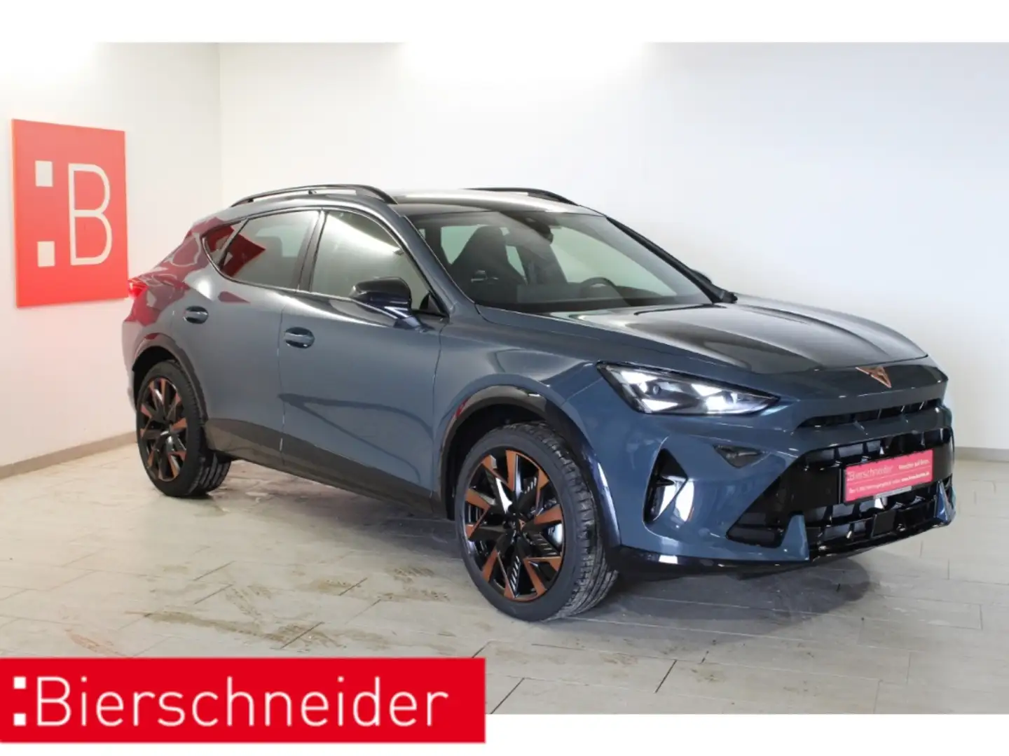 CUPRA Formentor 1.5 eTSI DSG 19 SENNHEISER Blau - 1