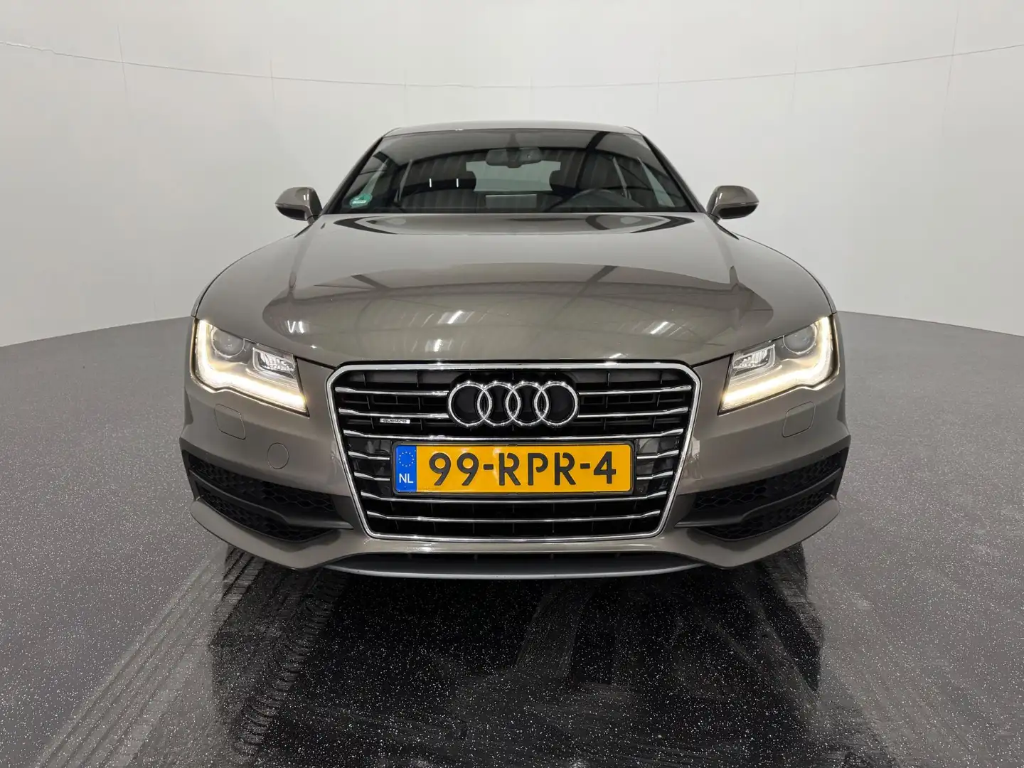 Audi A7 Sportback 2.8 FSI quattro Pro Line plus S-line Gris - 2