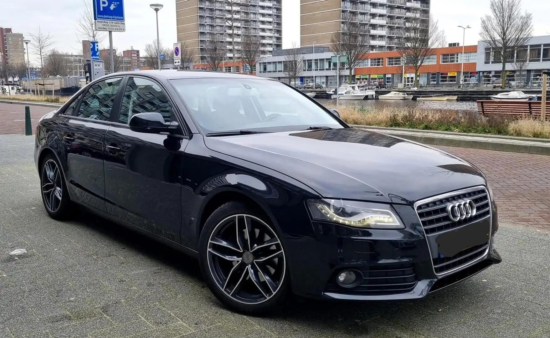 Audi A4 A4 2.0 TFSI Pro L. bns Zwart - 1