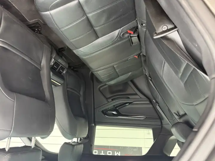 Land Rover Range Rover 2021, foto 13