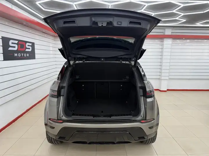 Land Rover Range Rover 2021, foto 11