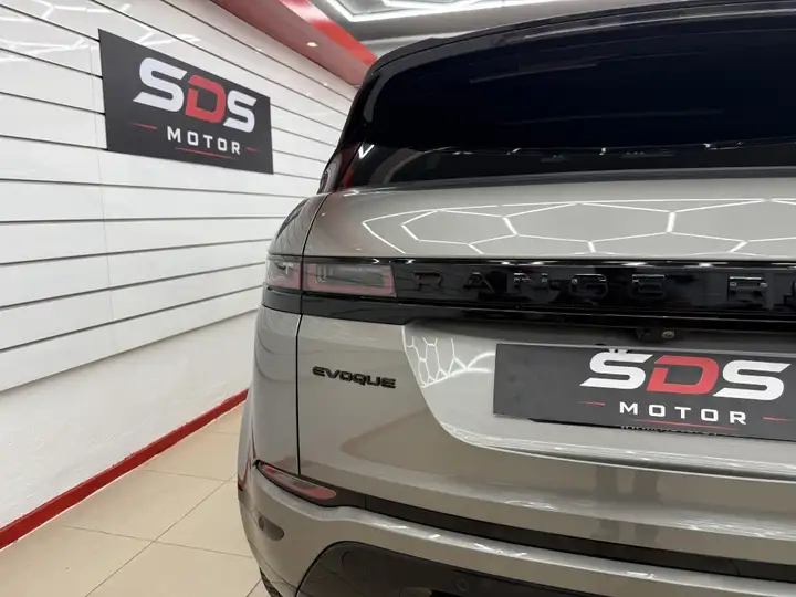 Land Rover Range Rover 2021, foto 10