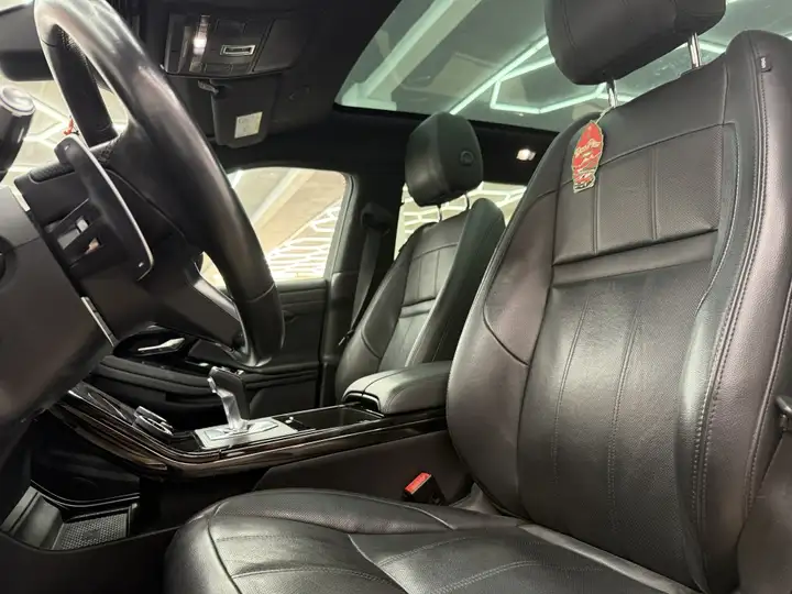 Land Rover Range Rover 2021, foto 29