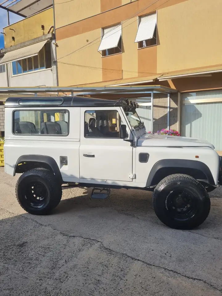 Land ROVER DEFENDER 90 Serie 300, foto 8