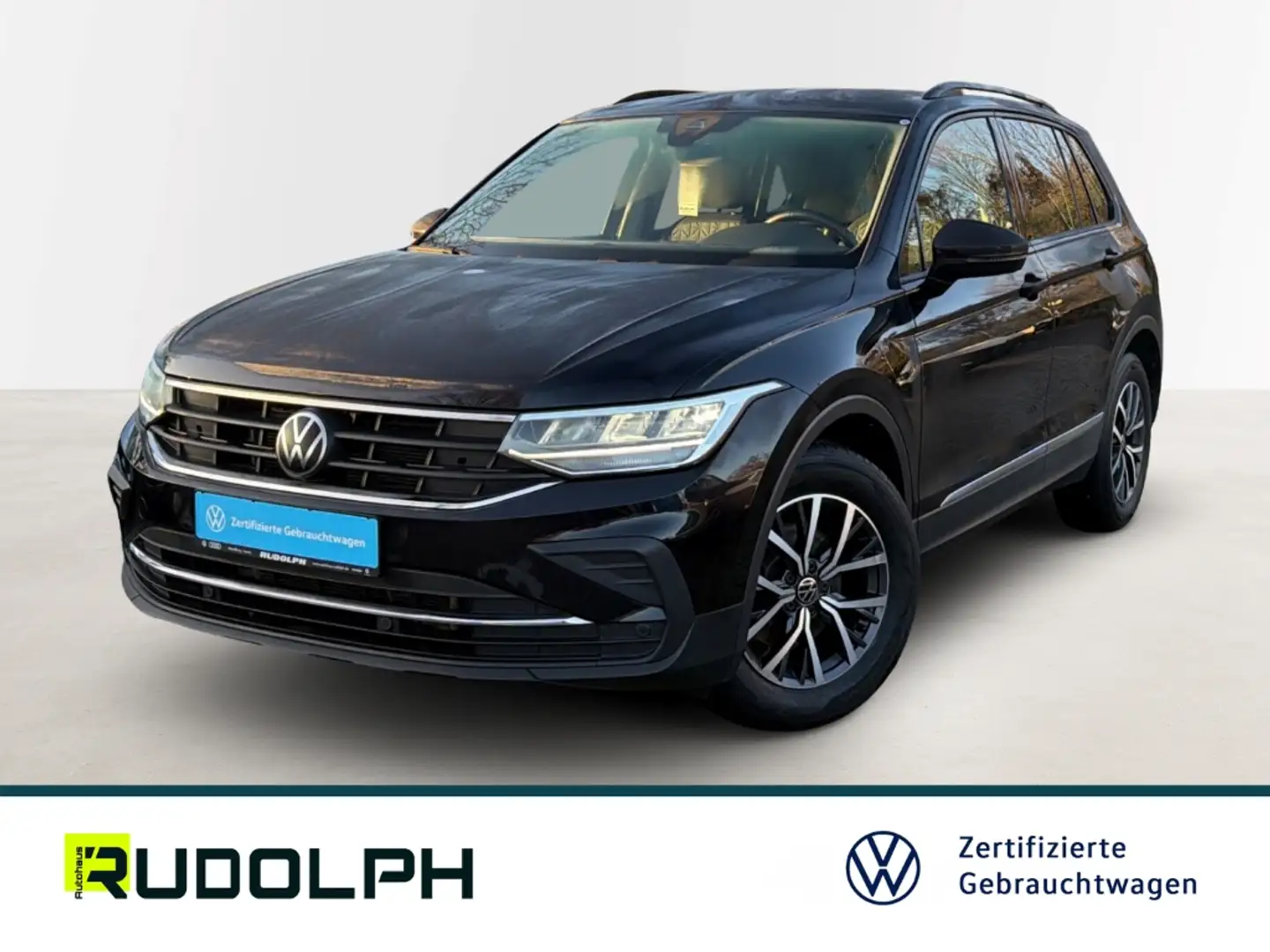 Volkswagen Tiguan Life 2.0 TDI 6-Gang LED ACC Navi AHK BT Fernlichta Schwarz - 1