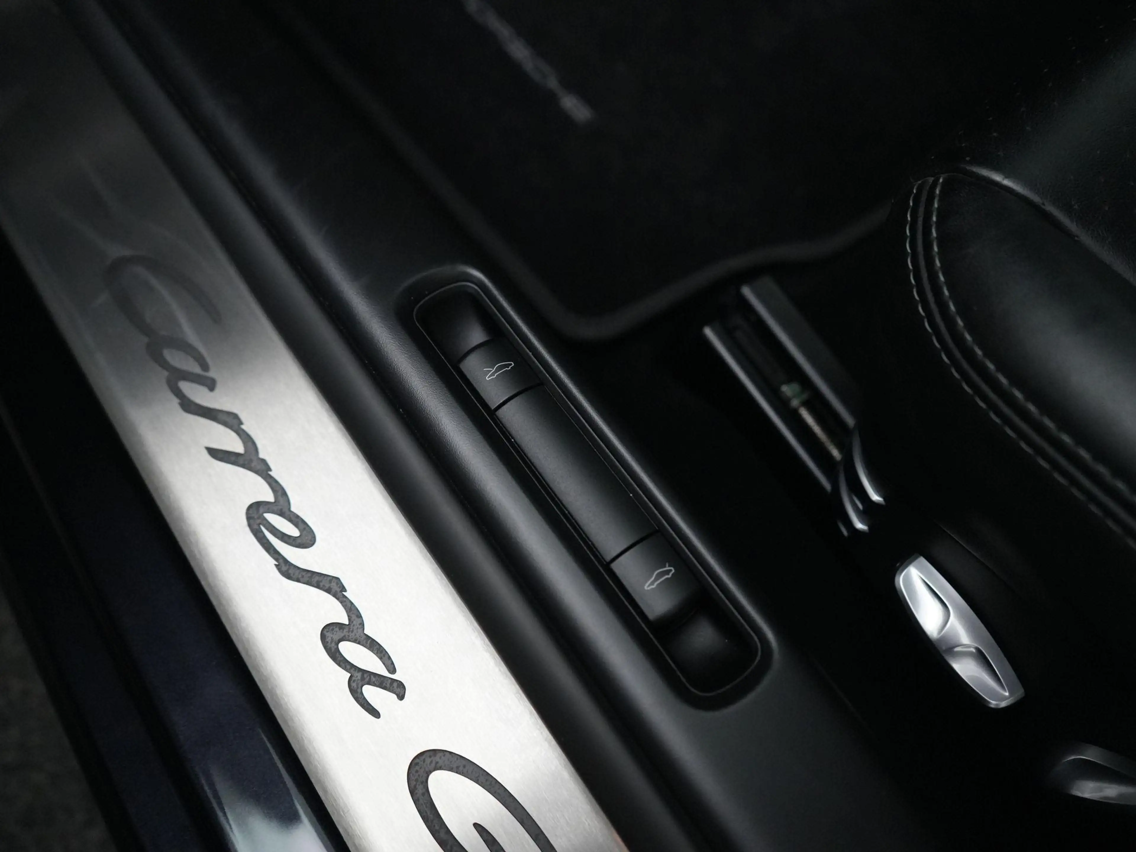 Porsche 997 Carrera GTS — photo 14