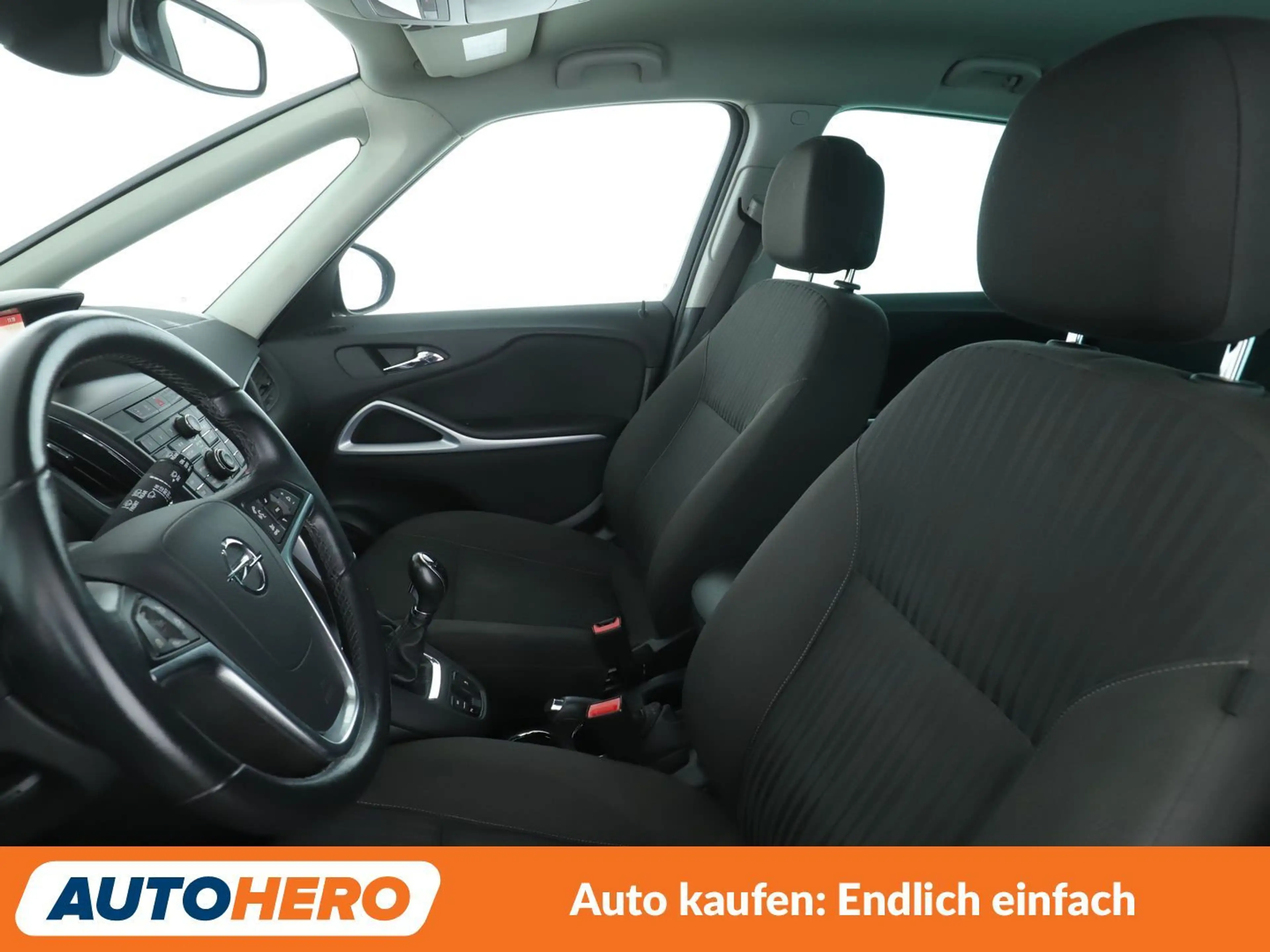Opel Zafira Tourer 1.4 Turbo Selective *NAVI*TEMPO*PDC*ALU*KLIMA* — photo 10