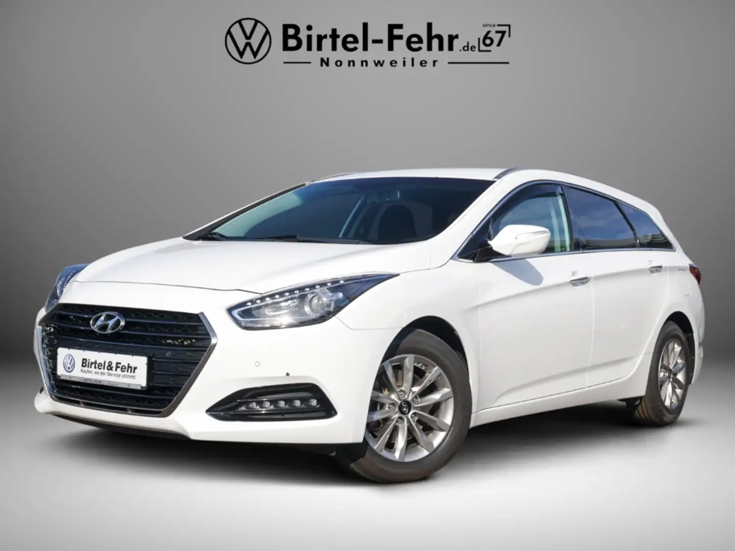 Hyundai i40 cw blue Trend 1.6 GDI LED Navi Blanc - 1