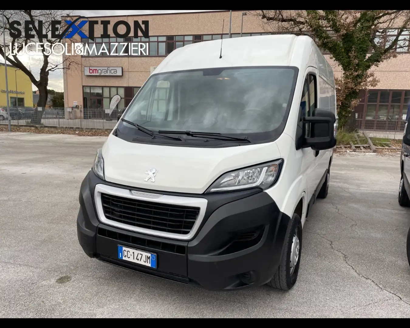 Peugeot Peugeot - PEUGEOT Boxer 333 2.2 BlueHDi 120 S&S PM Weiß - 1