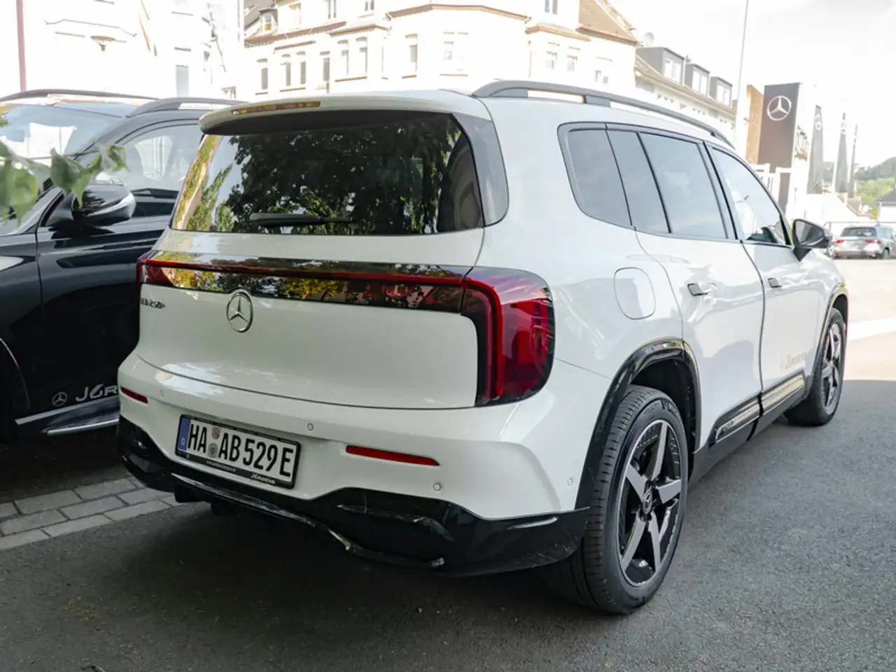 Mercedes-Benz GLB + AMG-Sport/LED/Cam/Pano/Keyl/Night/19', миниатюра 5
