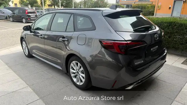 Toyota Corolla view 6