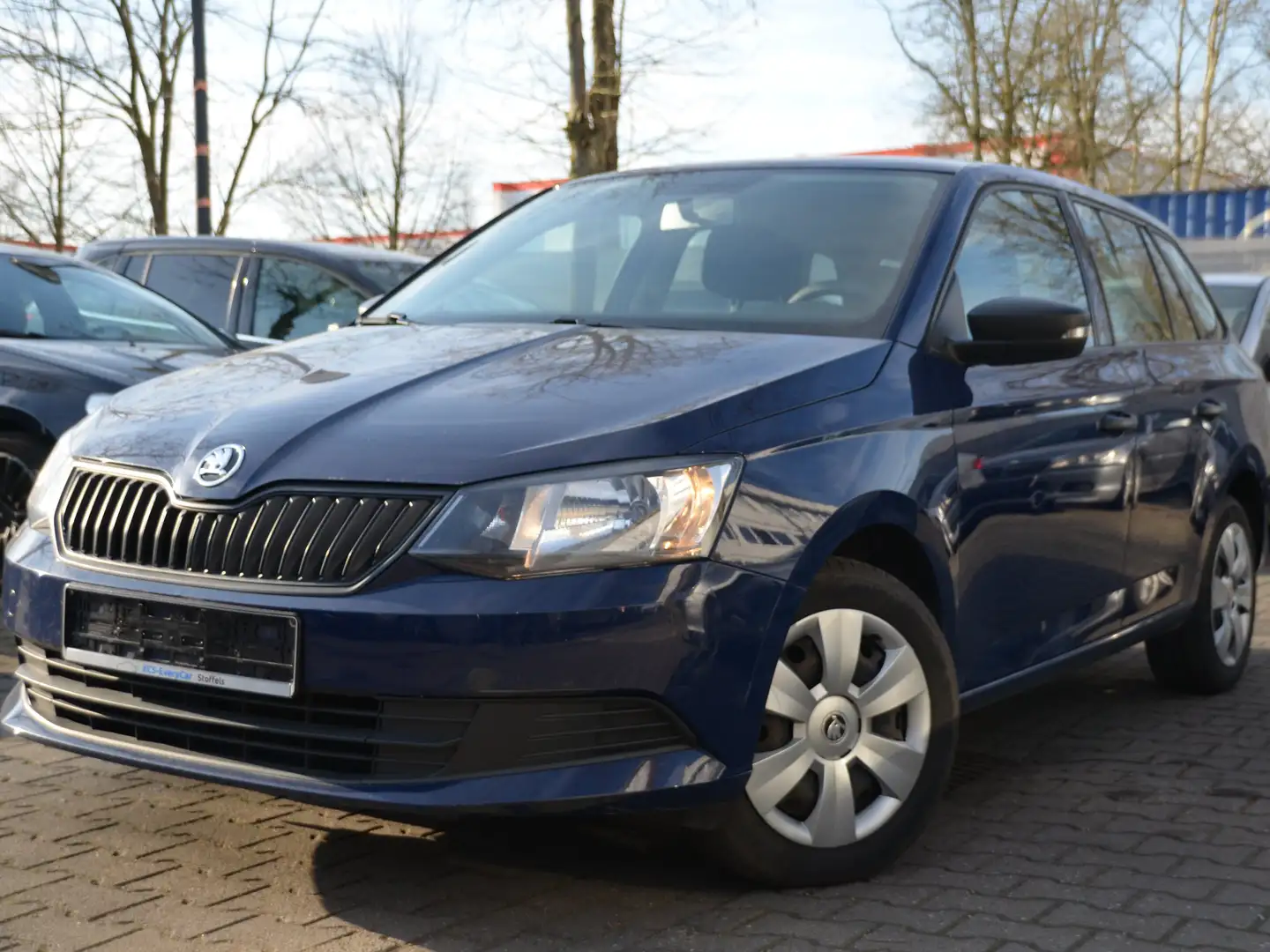 Skoda Fabia Active+Euro6+AHK Bleu - 1