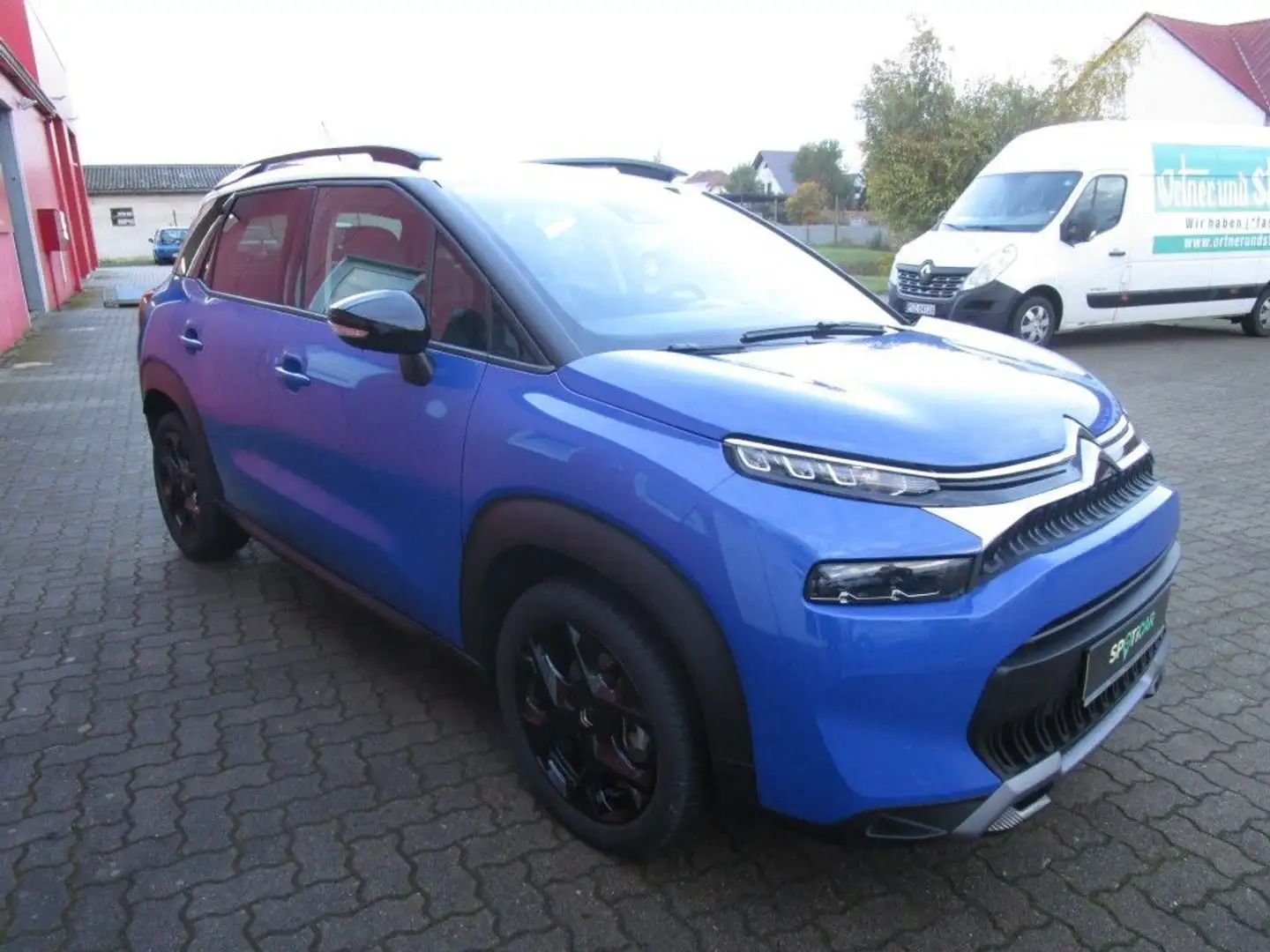 Citroen C3 Aircross PureTech 110 Stop & Start OPF SHINE Blue - 2
