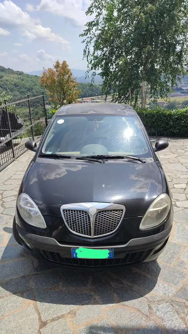 Lancia Ypsilon Ypsilon 1.2 8v 100 Nero - 1
