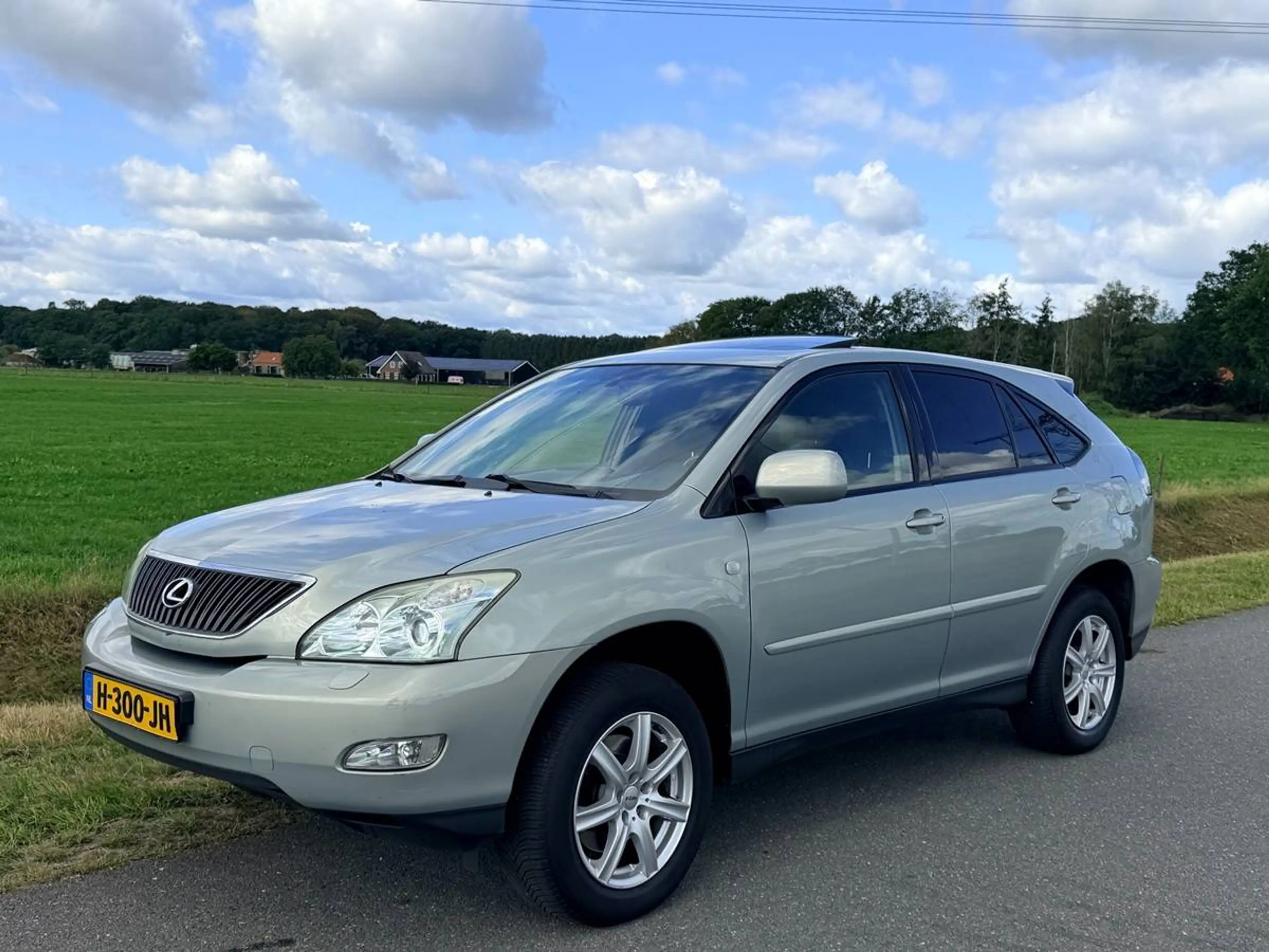 Lexus RX 300 Aut., Leer, Cruise, ECC, Schuifdak, El. Stoelen, Trekhaak, Xenon — photo 2
