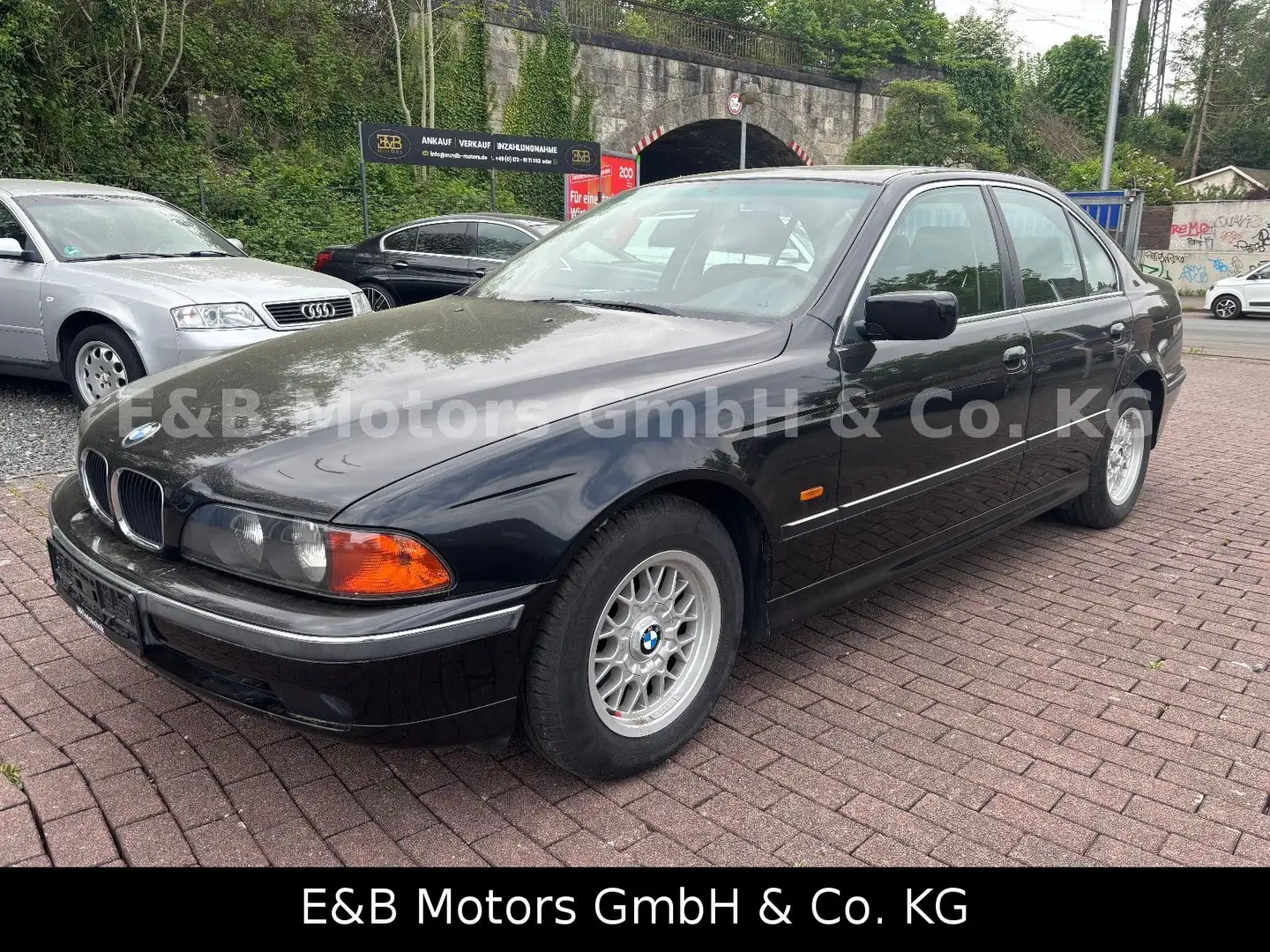 BMW 520 i 2. Hand Negro - 1