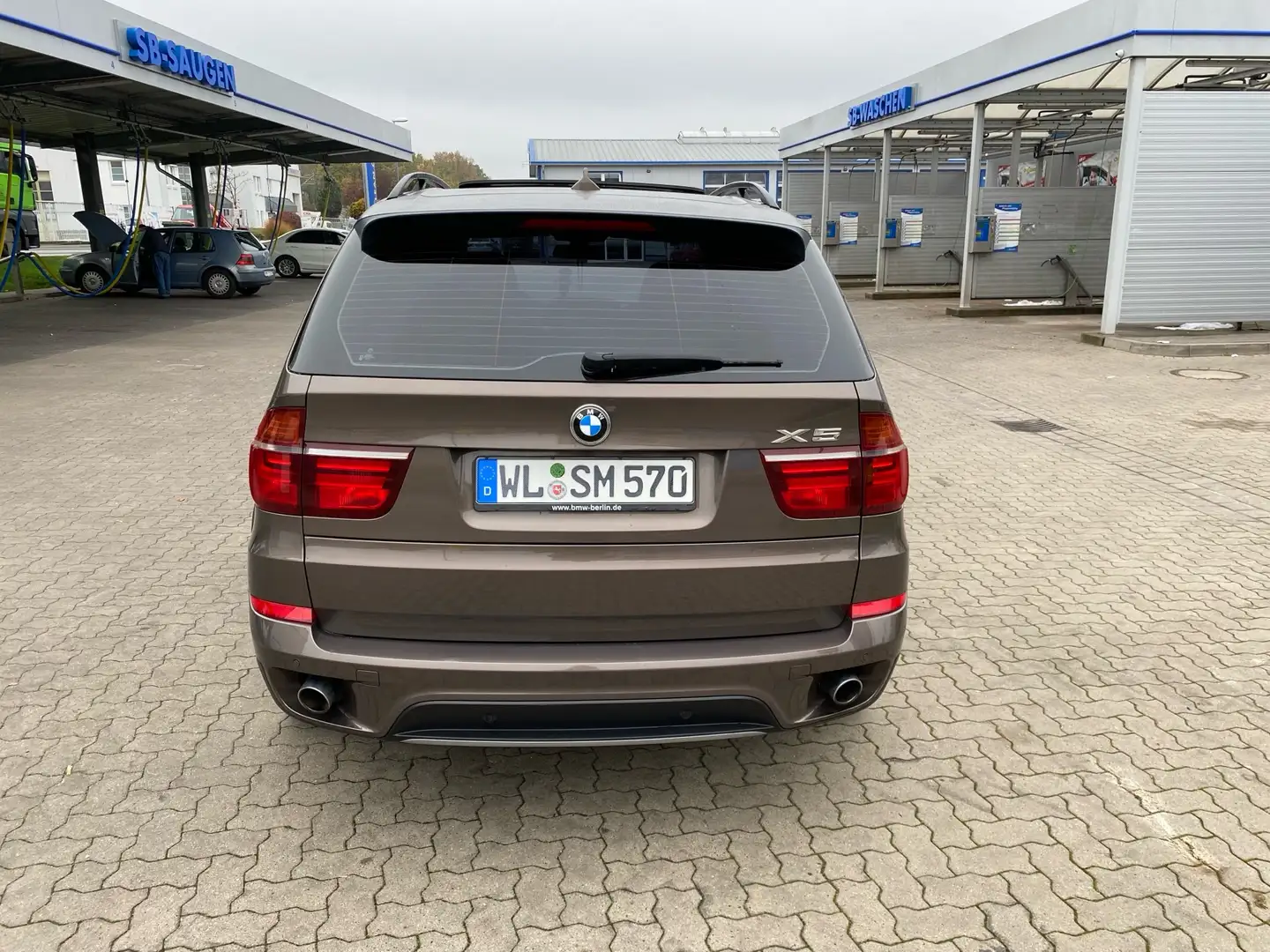 BMW X5 xDrive30d /Panorama/Navi/Head-up/Leder/7 Sitze Braun - 2