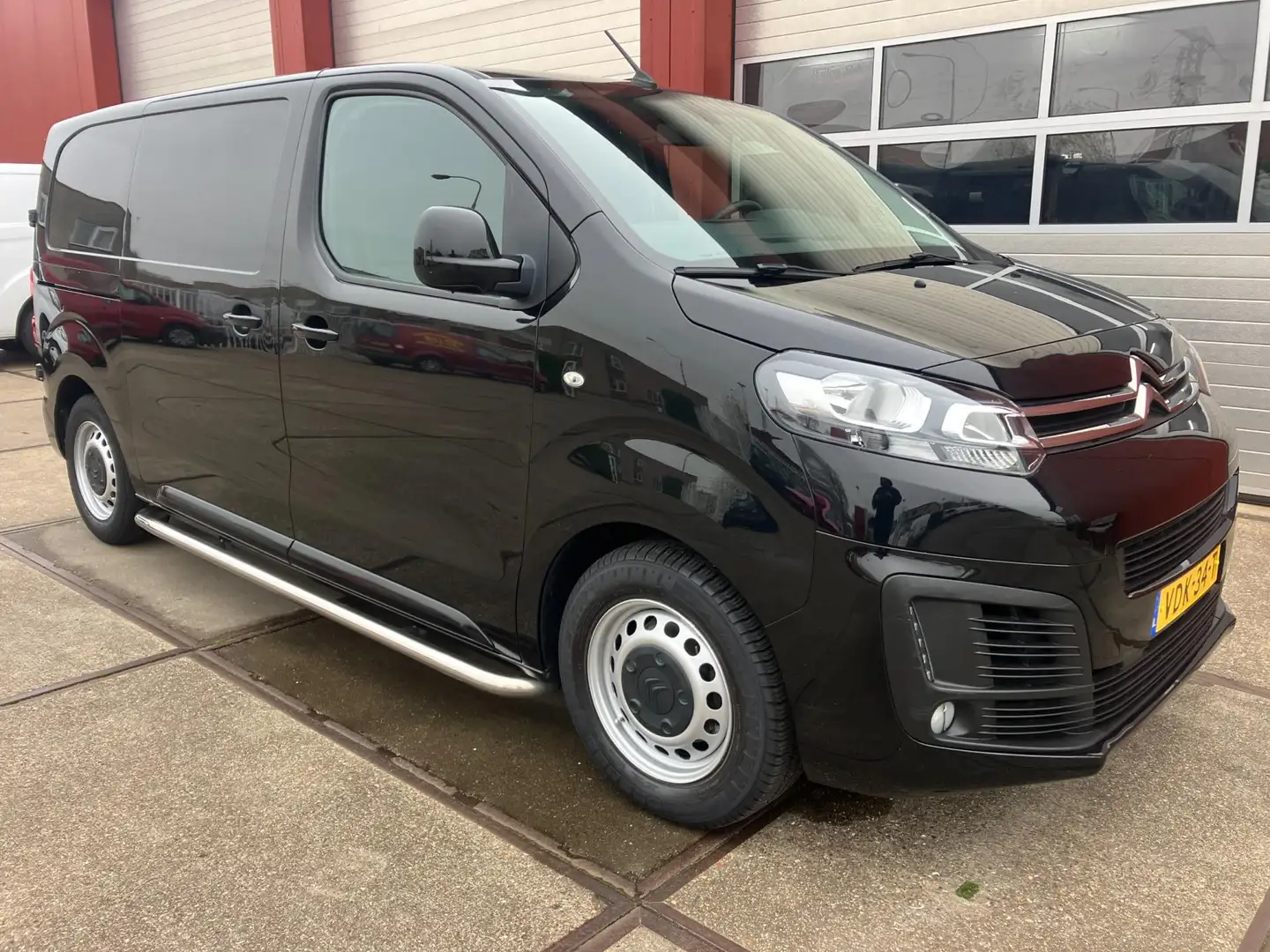 Citroen Jumpy 1.5 BlueHDI 100 M Club Noir - 1