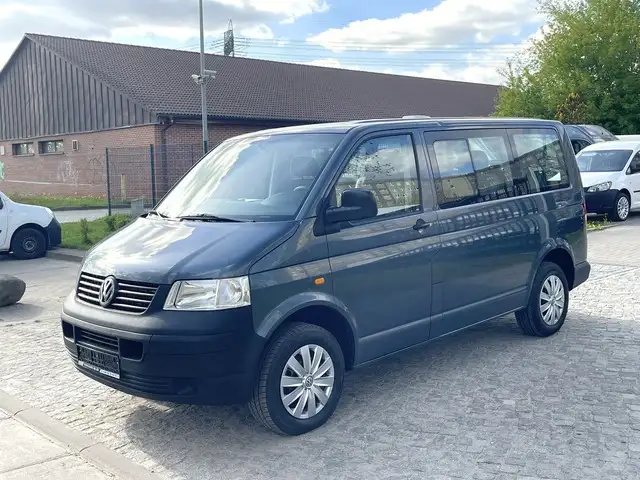 Volkswagen T5 Caravelle 9-Sitzer 2.5TDI *Webasto*Klima*AHK*